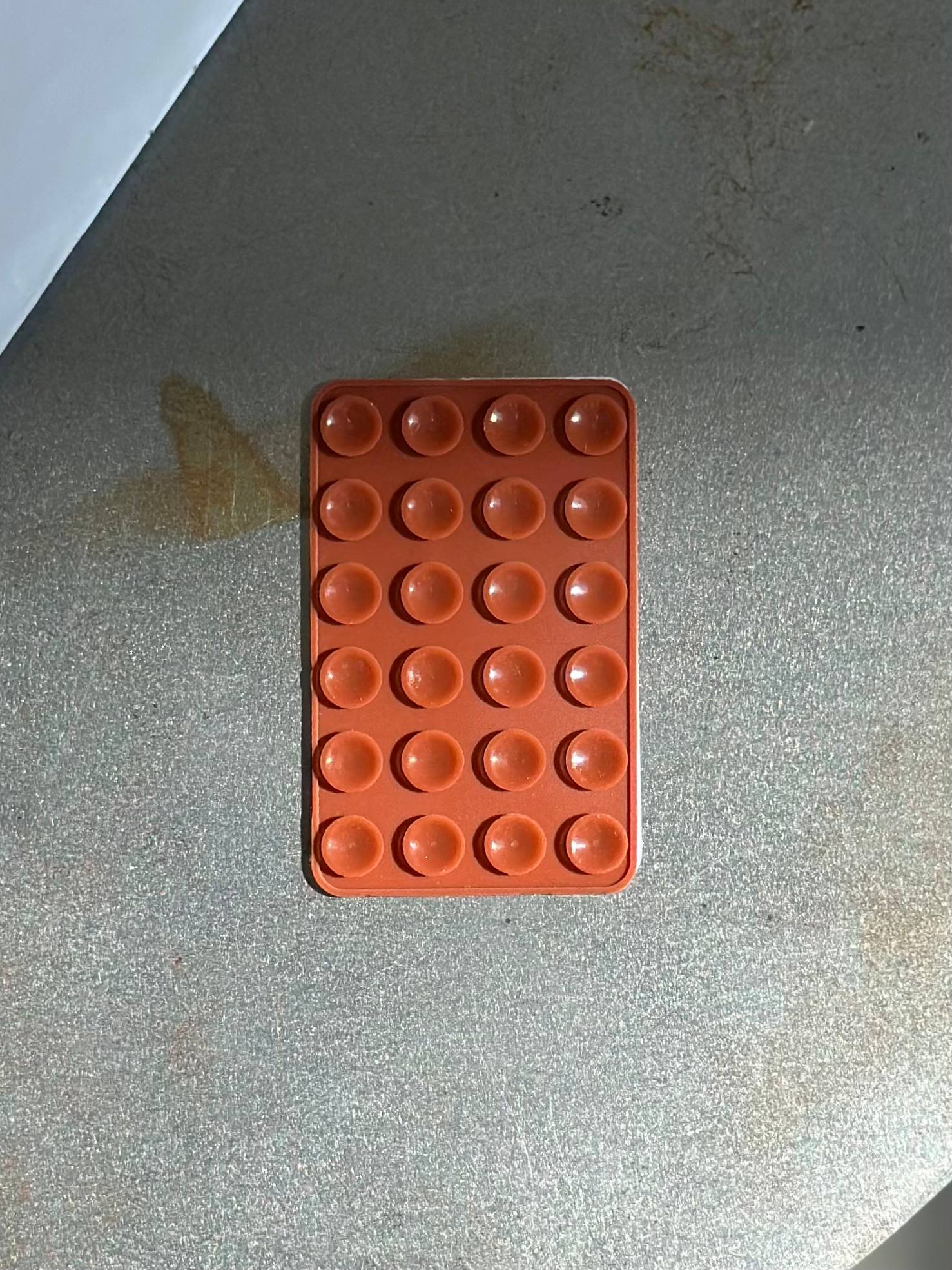 Тримач ліппер з присосками односторонній Brown (02)