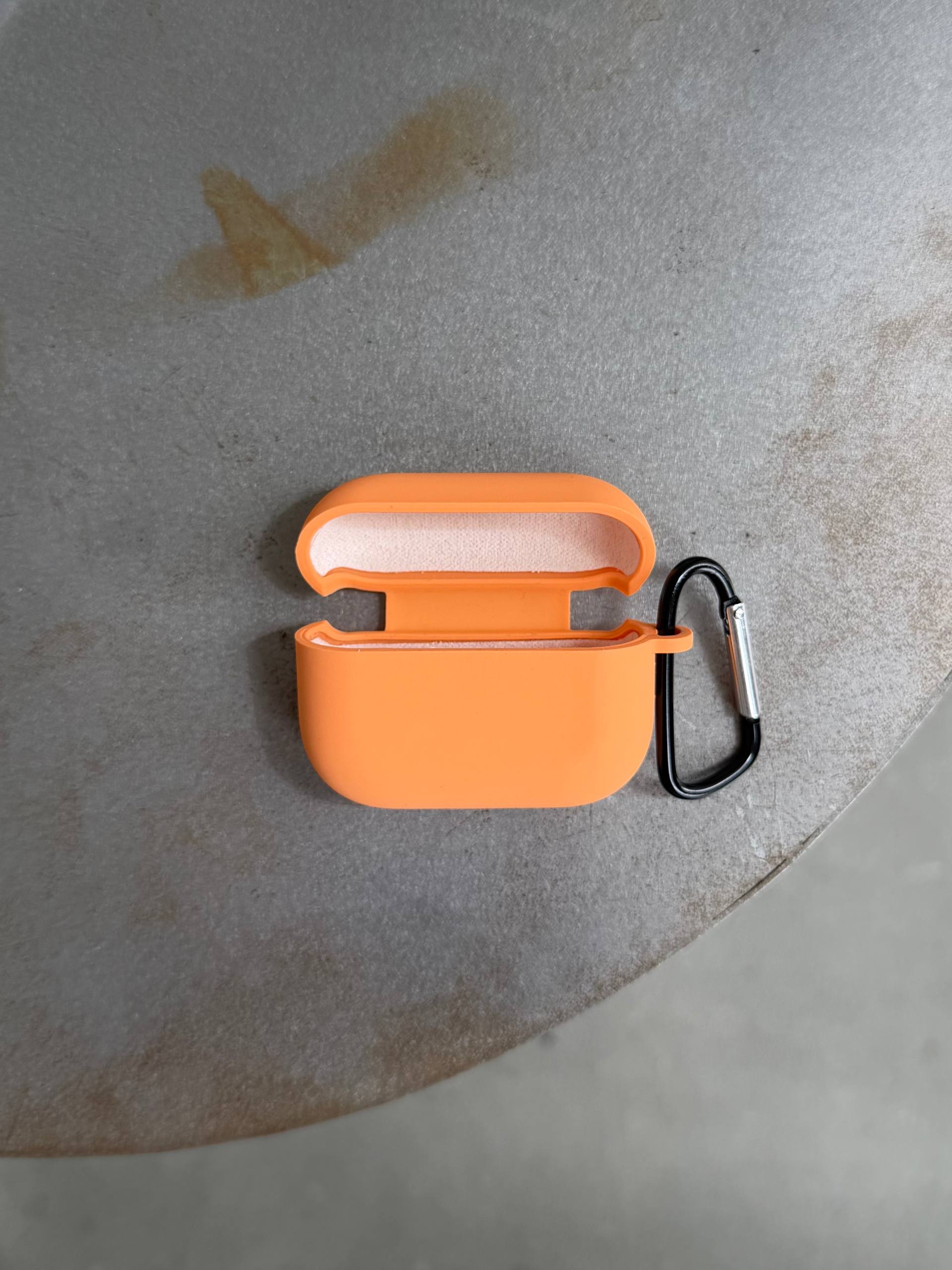 Чехол на AirPods Pro с микрофиброй и карабином Papaya (26)
