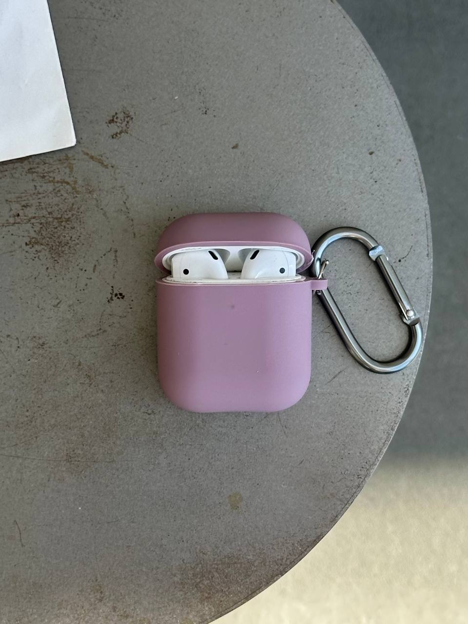 Чохол на AirPods 1 / 2 із мікрофіброю та карабіном Blueberry (13)