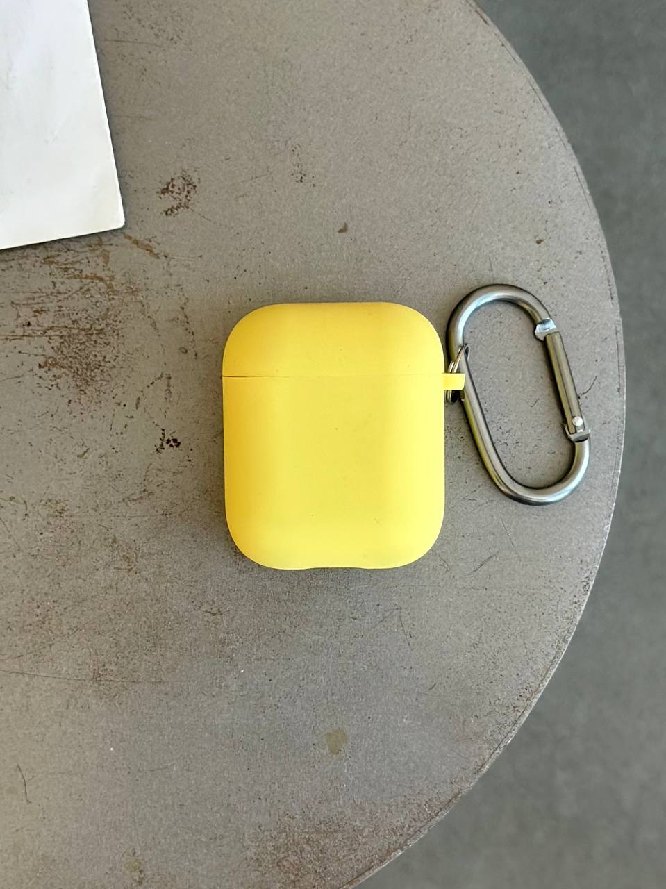 Чехол на AirPods 1/2 с микрофиброй и карабином Flash (20)