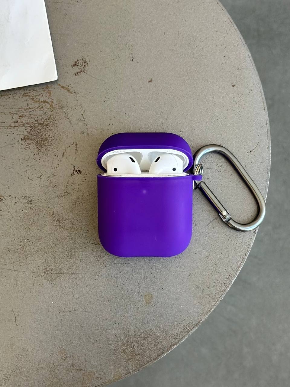 Чохол на AirPods 1 / 2 із мікрофіброю та карабіном Purple (11)