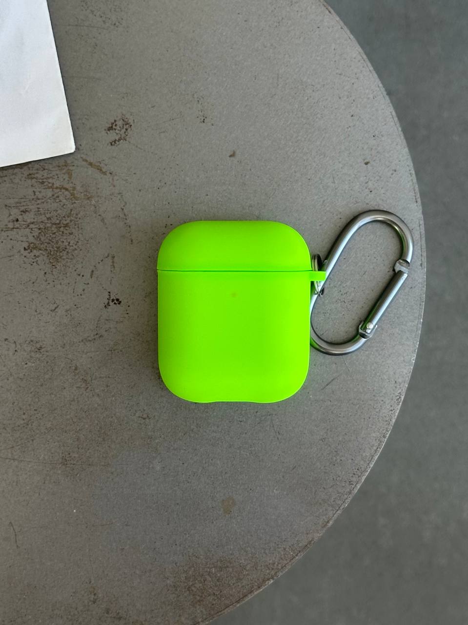 Чехол на AirPods 1/2 с микрофиброй и карабином Shiny Green (19)