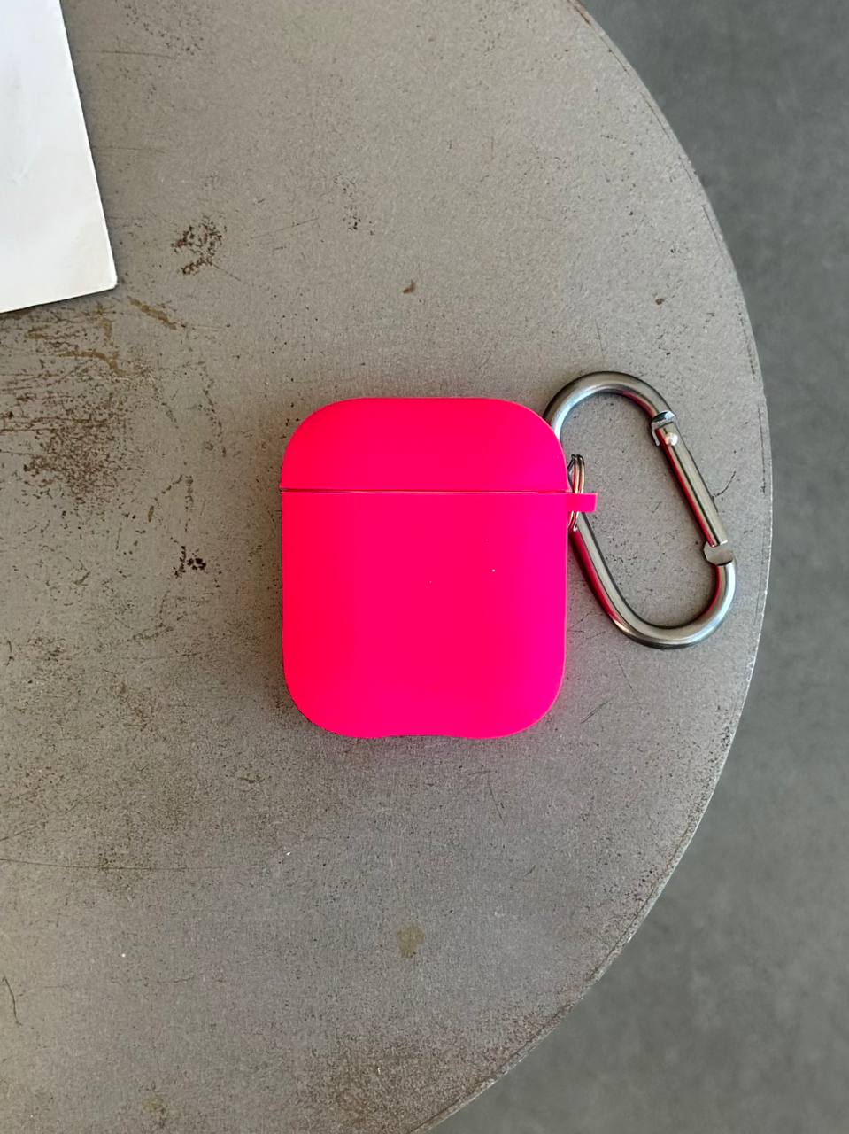 Чехол на AirPods 1/2 с микрофиброй и карабином Shiny Pink (09)