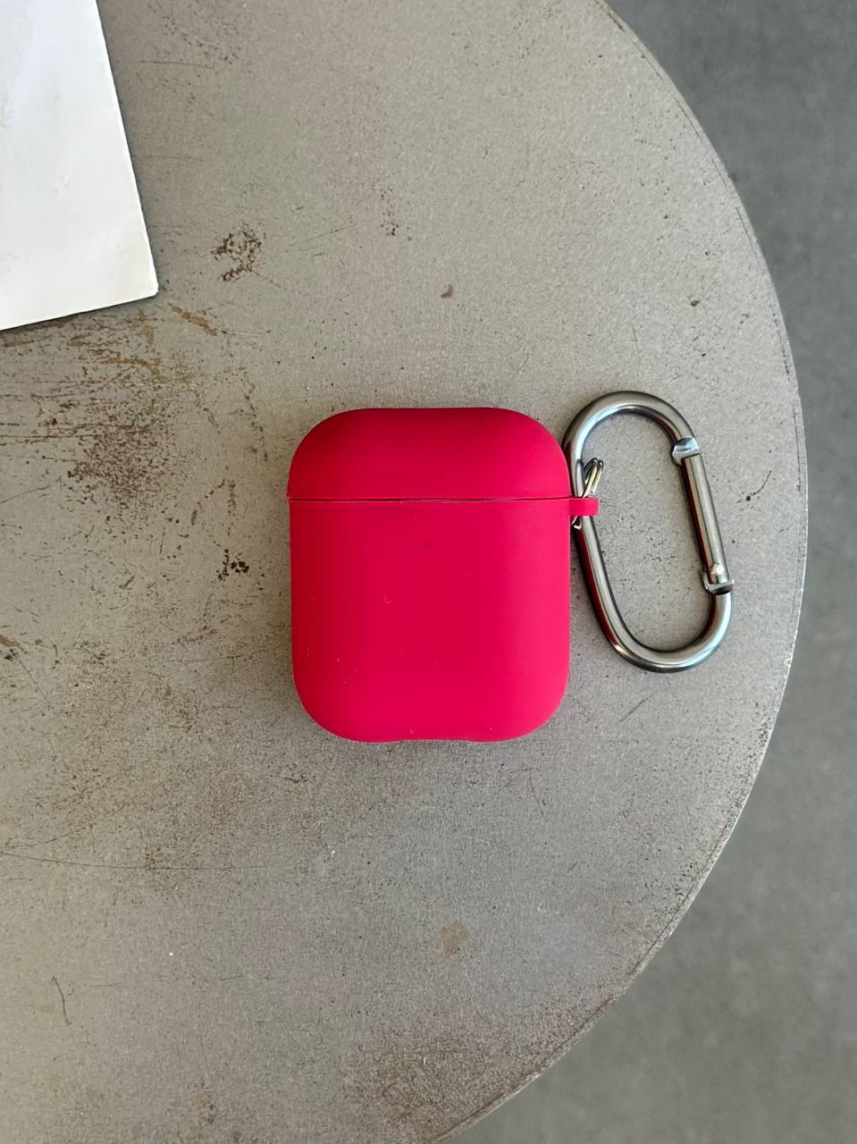 Чехол на AirPods 1/2 с микрофиброй и карабином Wine Red (21)