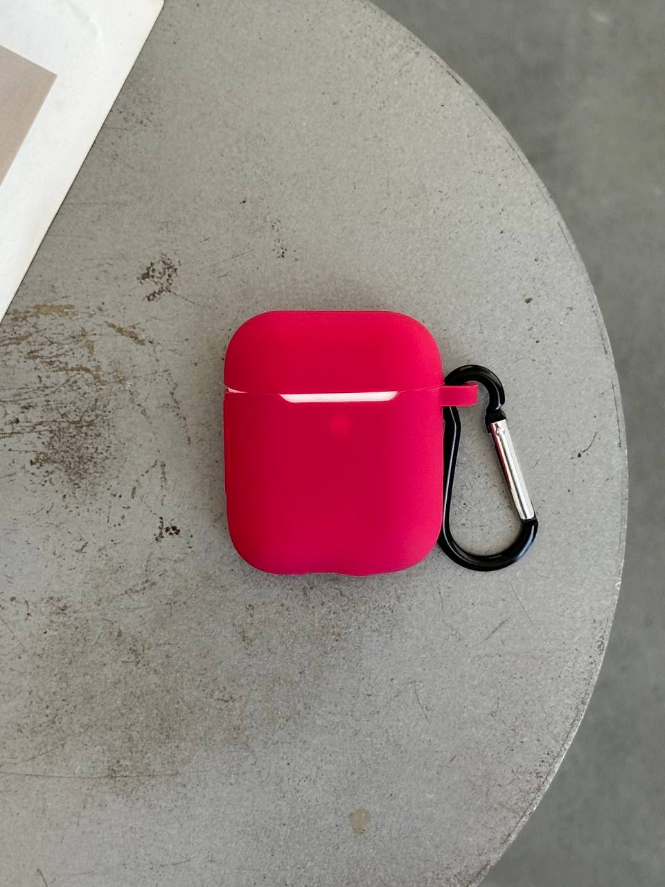 Чохол на AirPods 1/2 силіконовий із карабіном Wine Red (14)