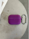 Чохол на AirPods 4 із мікрофіброю та карабіном Grape (06)