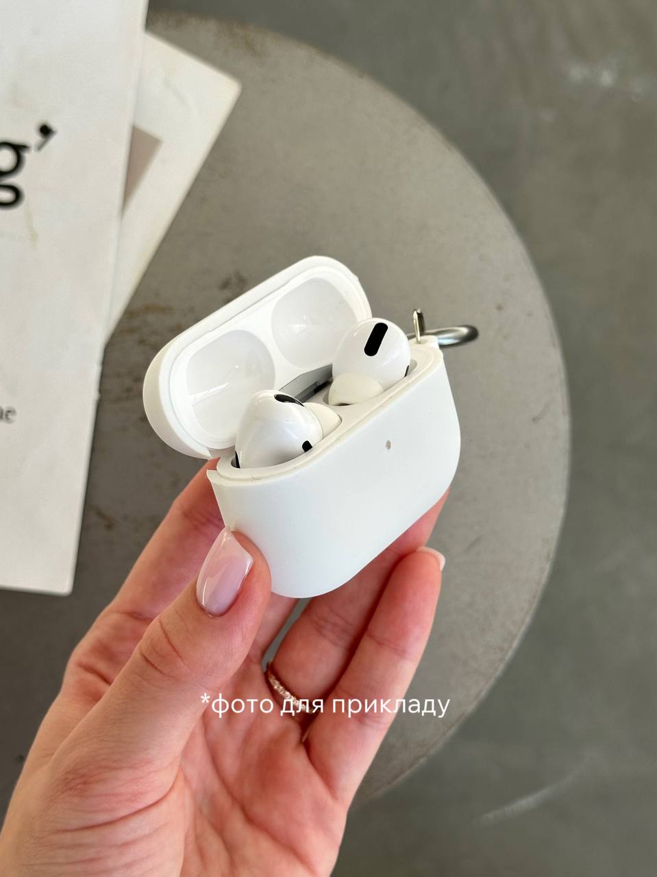 Чохол на AirPods 4 із мікрофіброю та карабіном Pink (08)