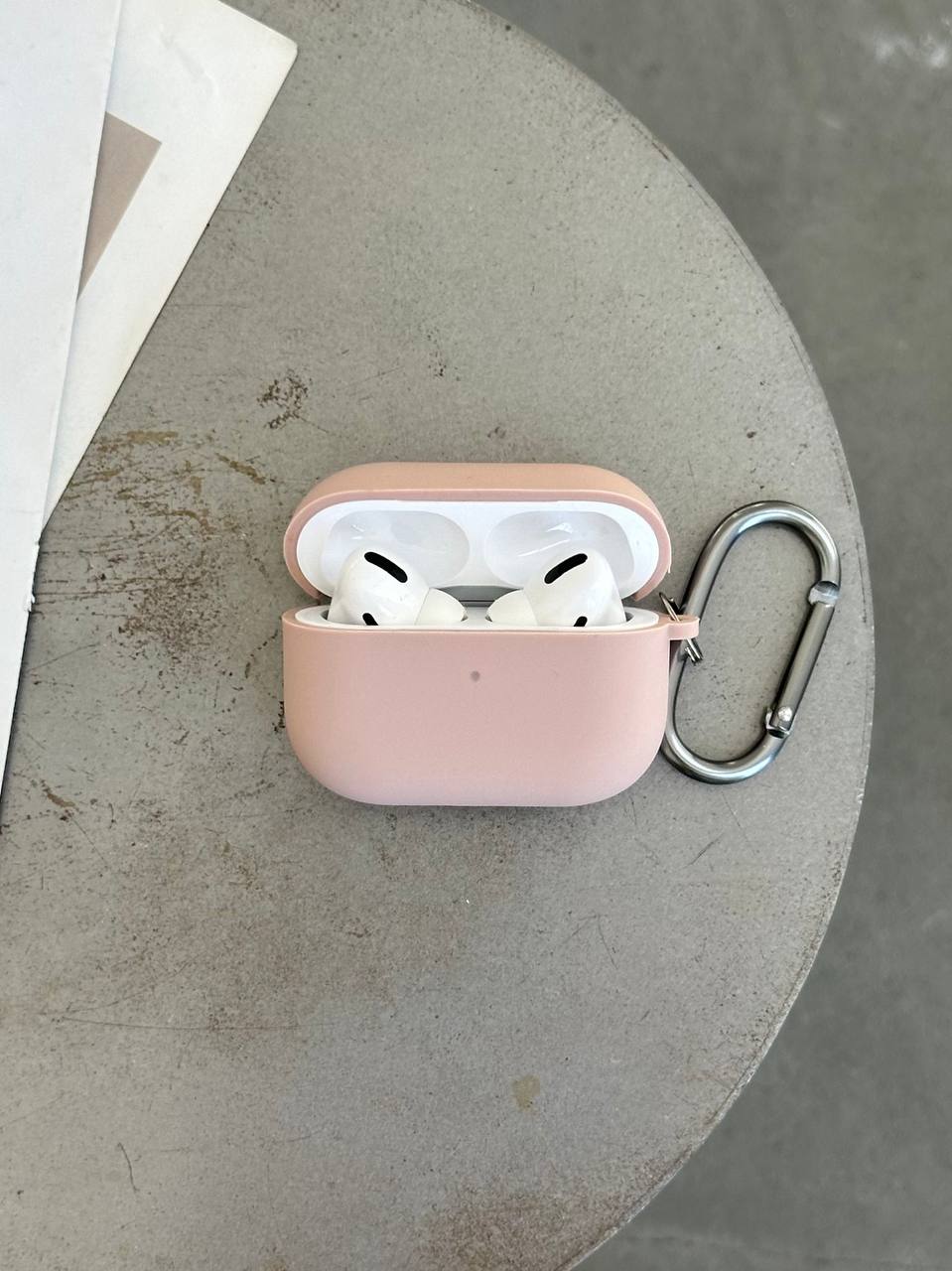 Чехол на AirPods 3 с микрофиброй и карабином Pink Sand (07)