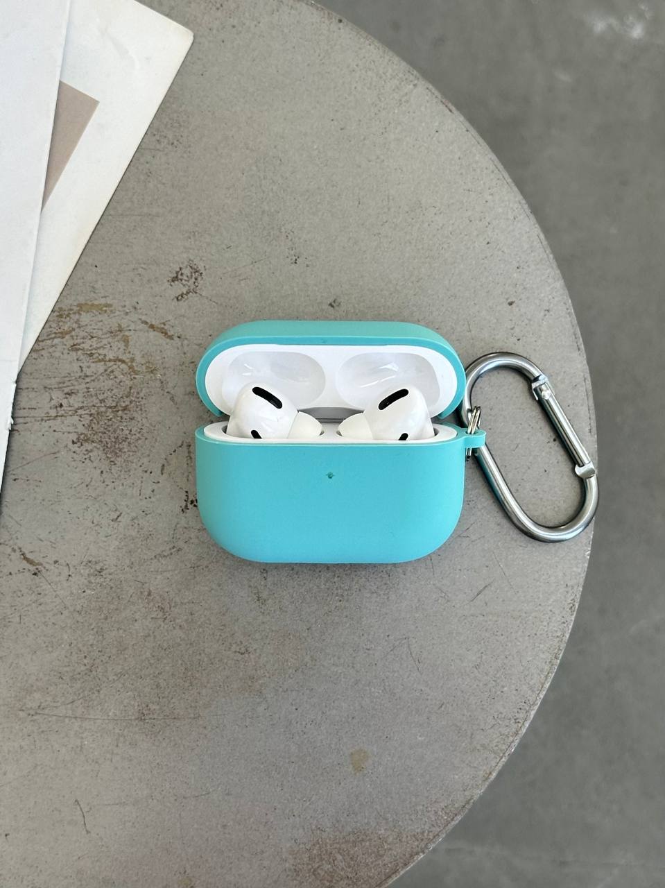 Чехол на AirPods Pro 3 с микрофиброй и карабином Sea Blue (18)