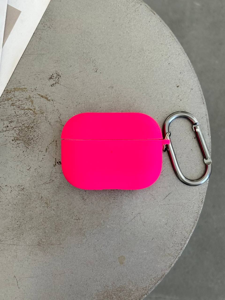 Чохол на AirPods 4 із мікрофіброю та карабіном Shiny Pink (09)