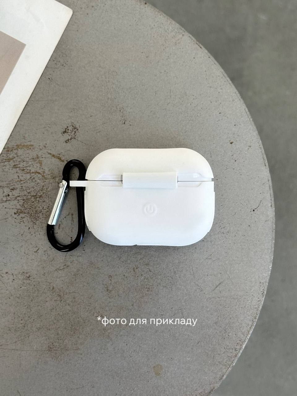 Чохол на AirPods Pro 2 силіконовий із карабіном Stone (04)