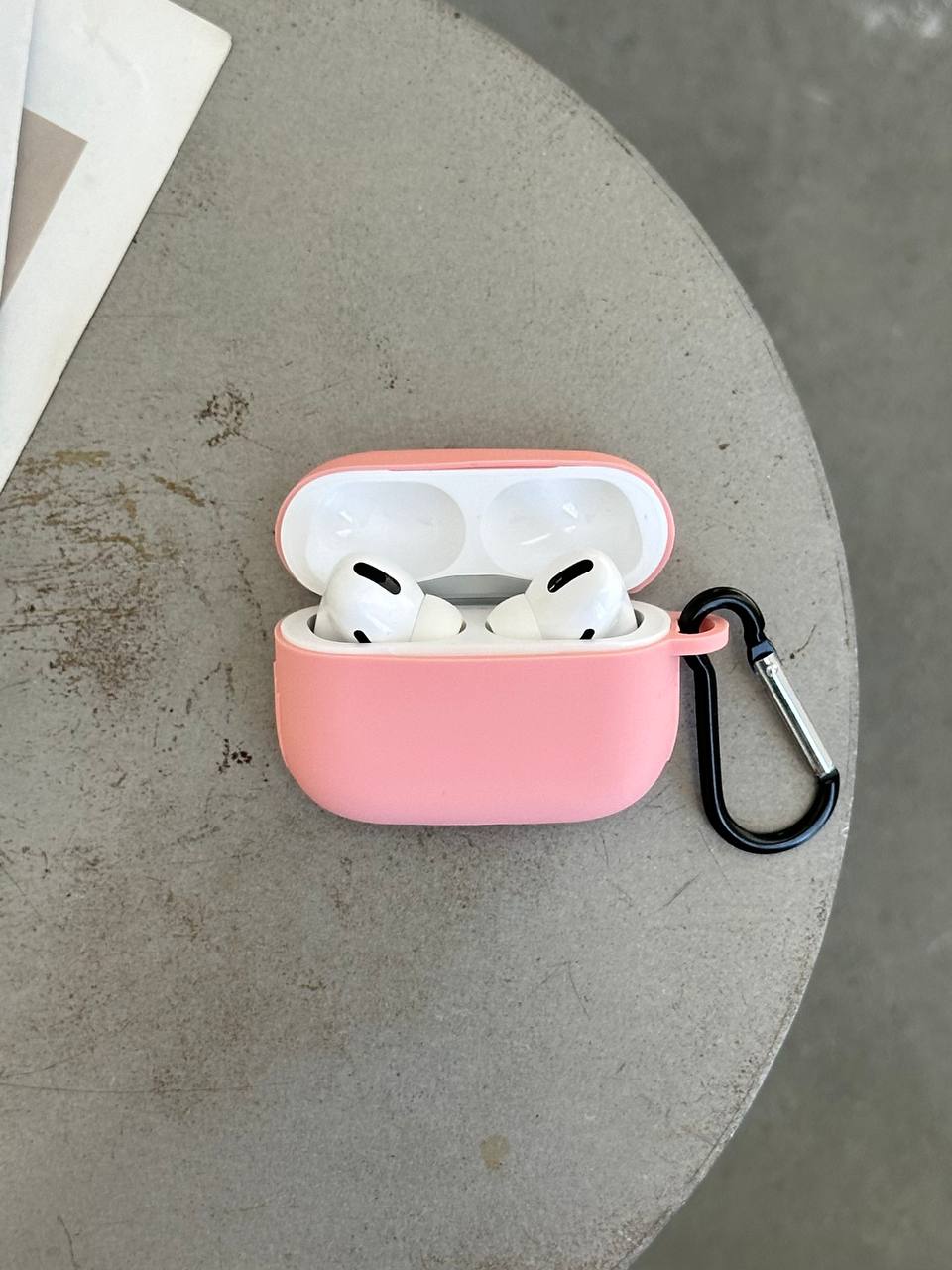 Чохол на AirPods Pro силіконовий із карабіном Pink (08)