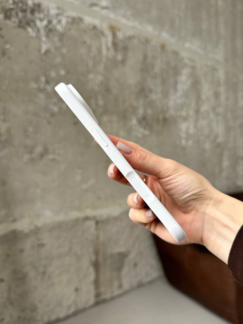 Чехол Silicone case с открытой камерой на iPhone 17 Air White (03)