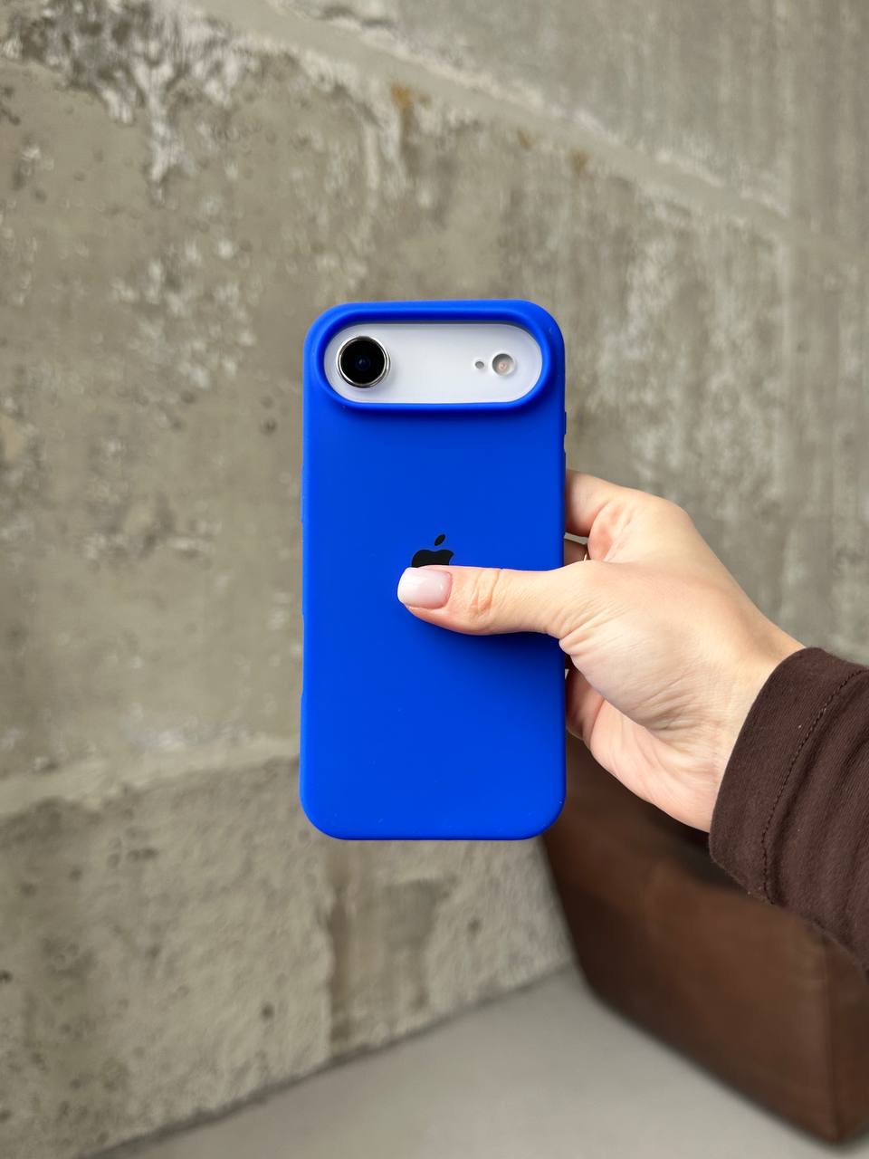 Чехол Silicone case с открытой камерой на iPhone 17 Air Electric Blue (29)