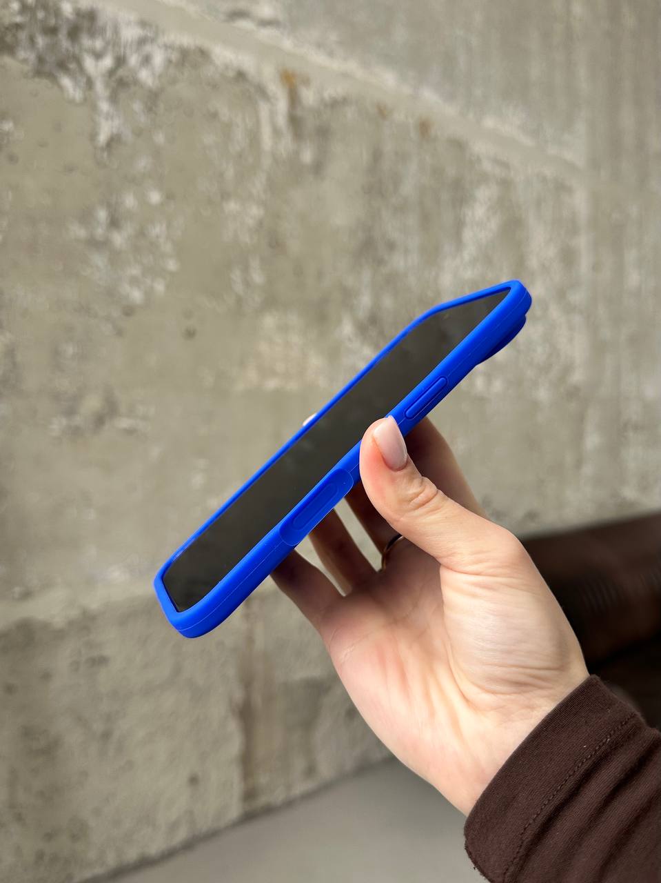 Чехол Silicone case с открытой камерой на iPhone 17 Air Electric Blue (29)