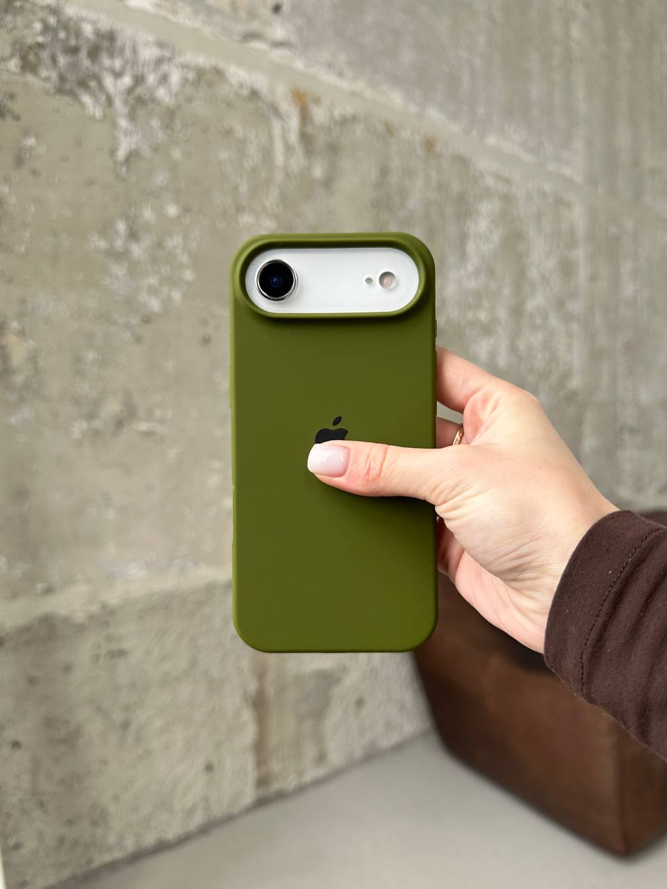 Чехол Silicone case с открытой камерой на iPhone 17 Air Army Green (11)