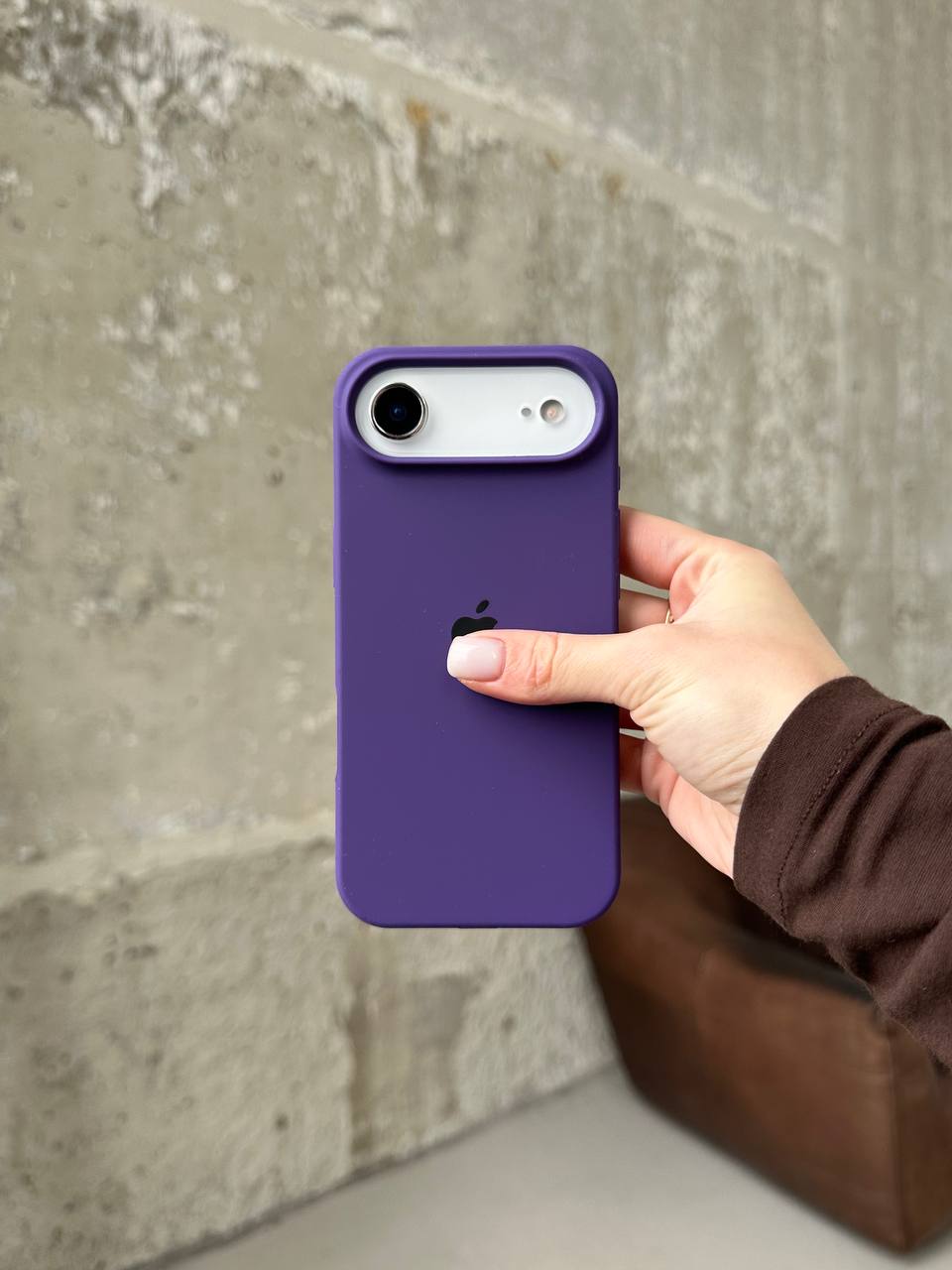 Чехол Silicone case с открытой камерой на iPhone 17 Air Amethyst (21)