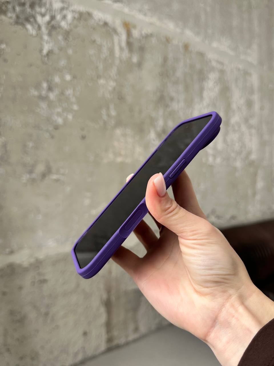 Чехол Silicone case с открытой камерой на iPhone 17 Air Amethyst (21)