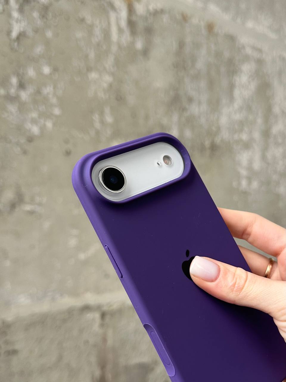 Чехол Silicone case с открытой камерой на iPhone 17 Air Amethyst (21)