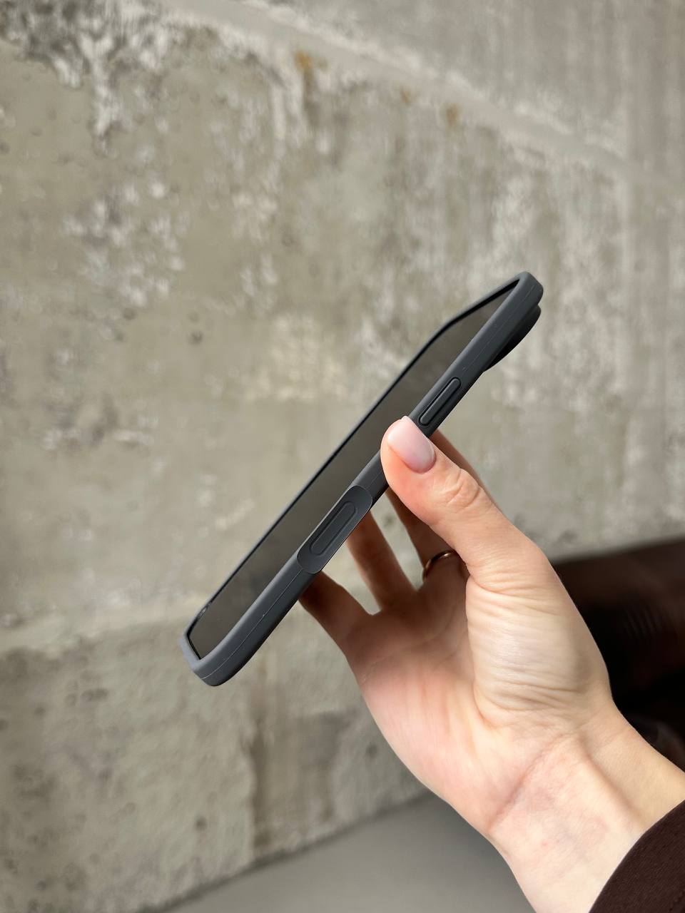 Чохол Silicone case з відкритою камерою на iPhone 17 Air Graphite (24)