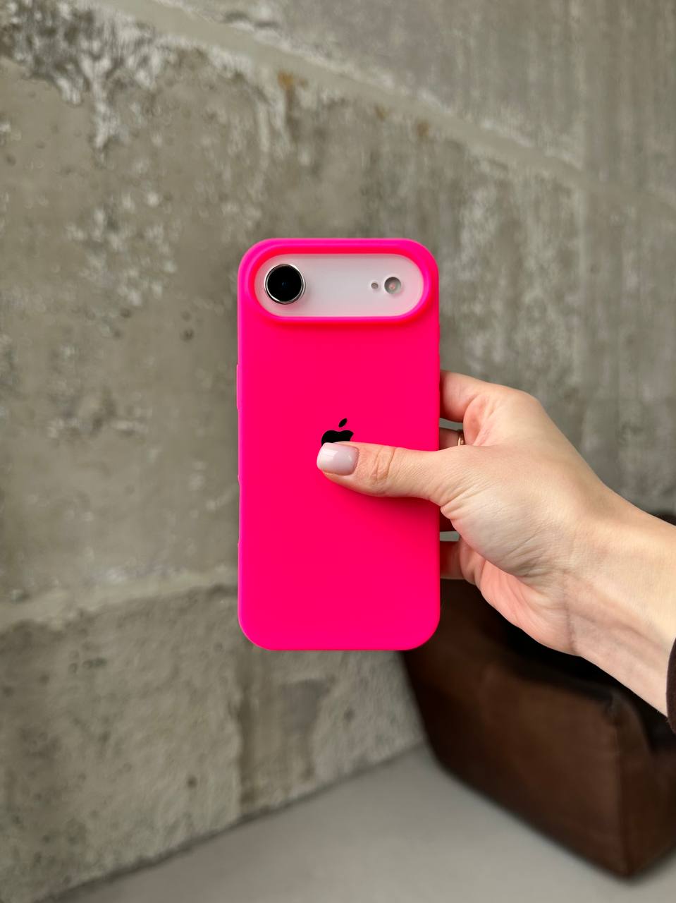 Чехол Silicone case с открытой камерой на iPhone 17 Air Shiny Pink (35)