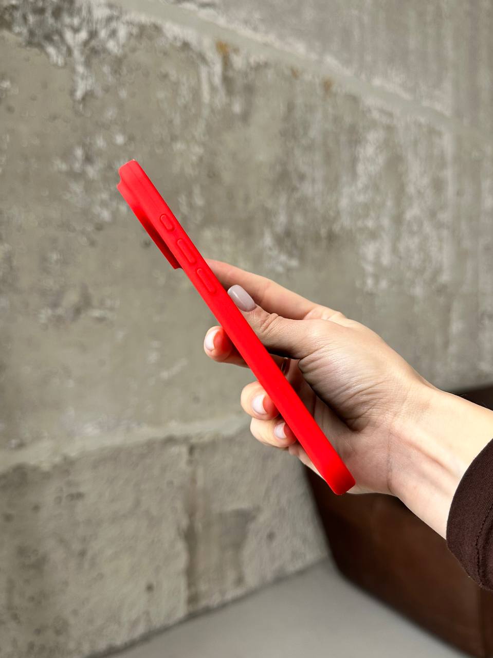 Чехол Silicone case с открытой камерой на iPhone 17 Air Red (04)