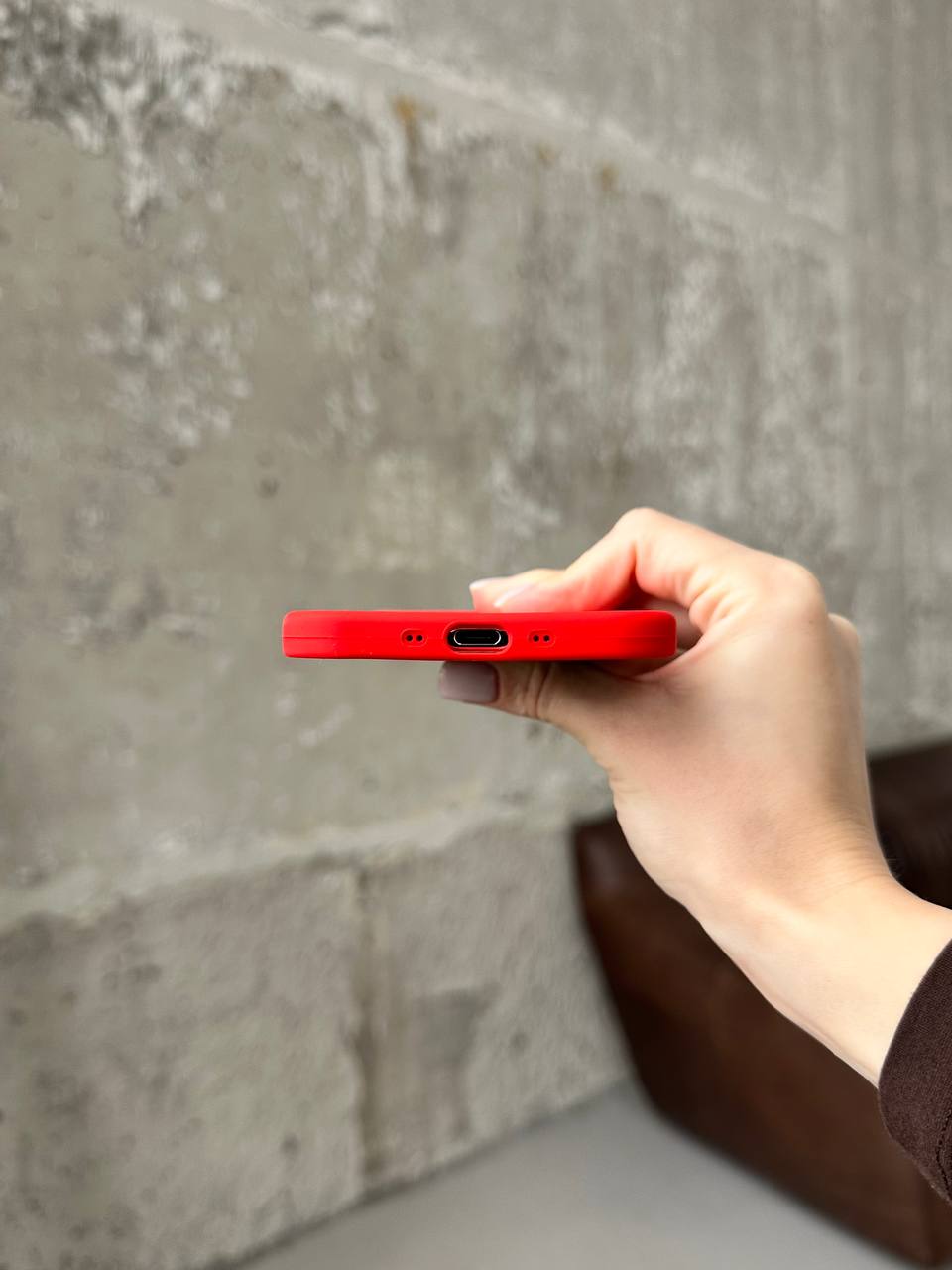 Чехол Silicone case с открытой камерой на iPhone 17 Air Red (04)