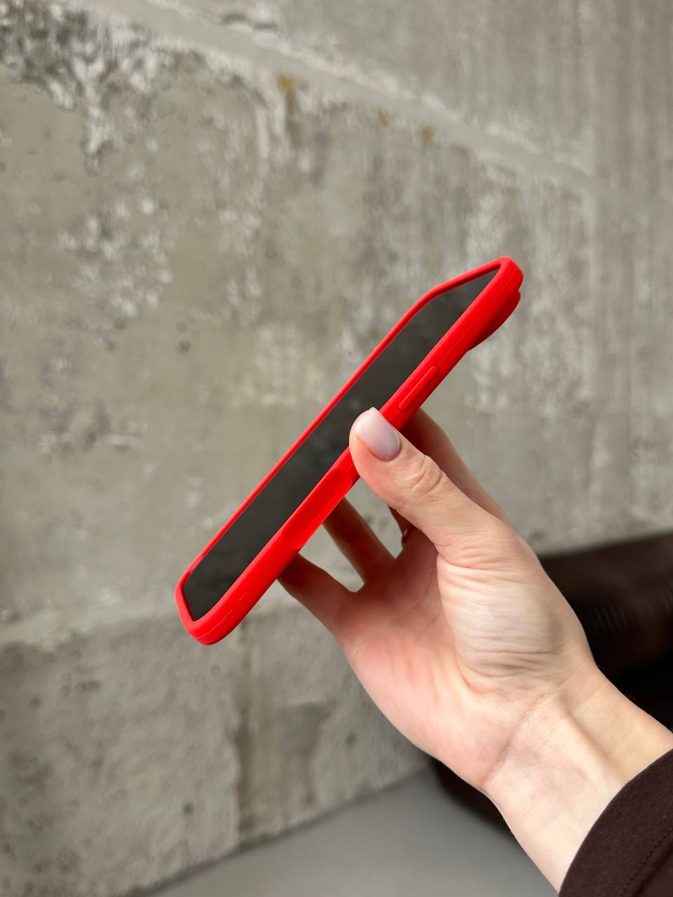 Чехол Silicone case с открытой камерой на iPhone 17 Air Red (04)