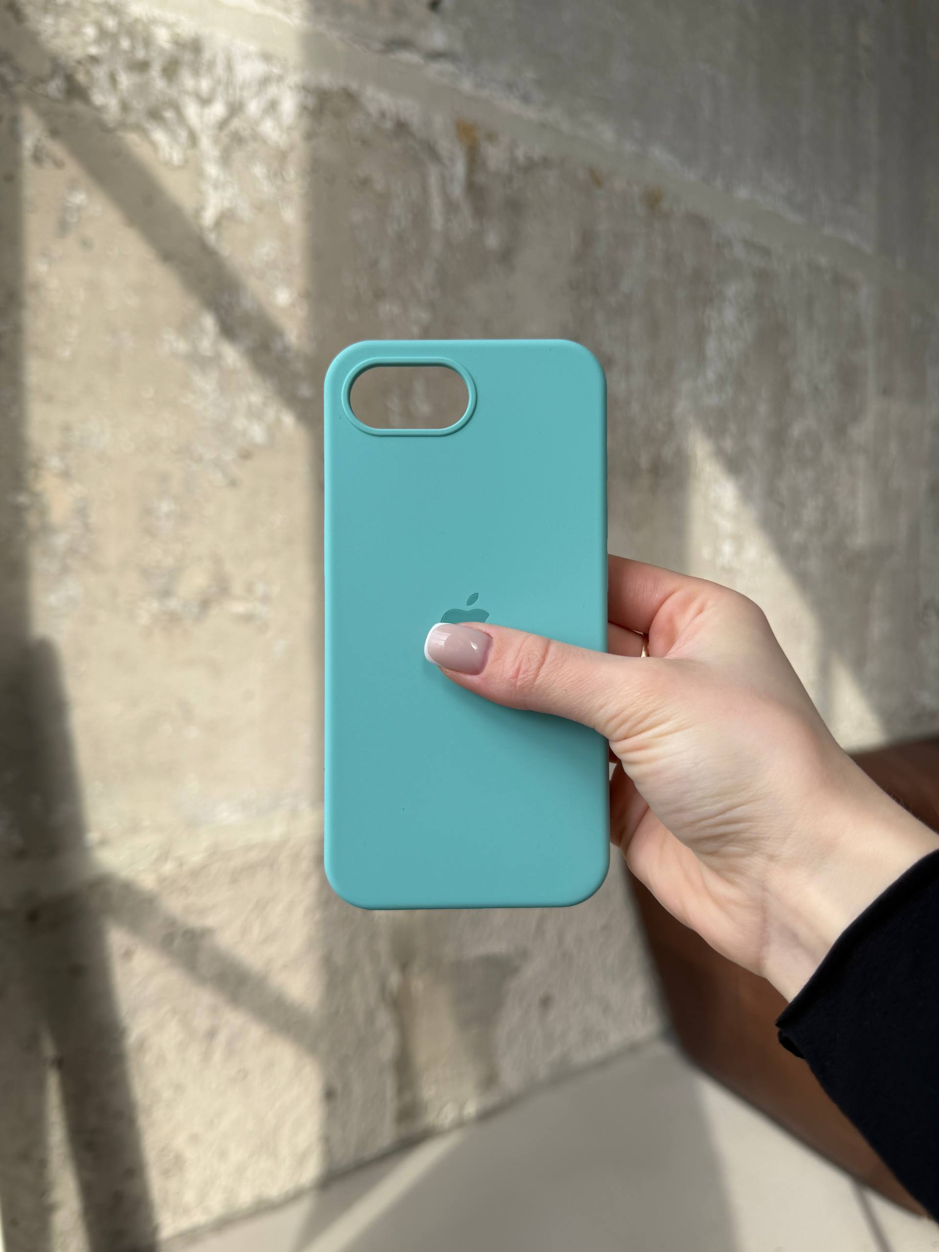 Чехол Silicone case с открытой камерой на iPhone 16e/17e Sea Blue (10)