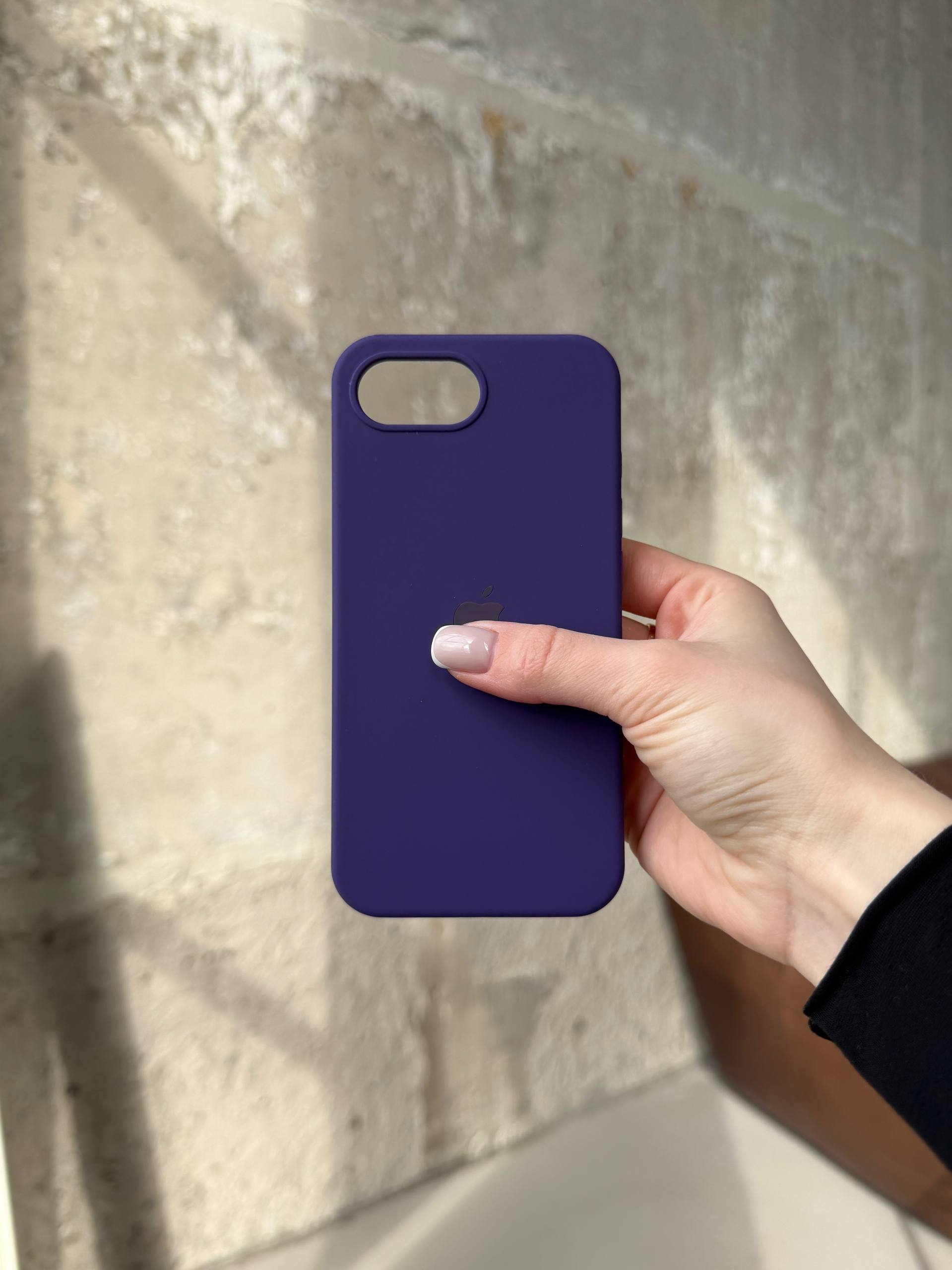 Чохол Silicone case з відкритою камерою на iPhone 16e / 17e Amethyst (21)