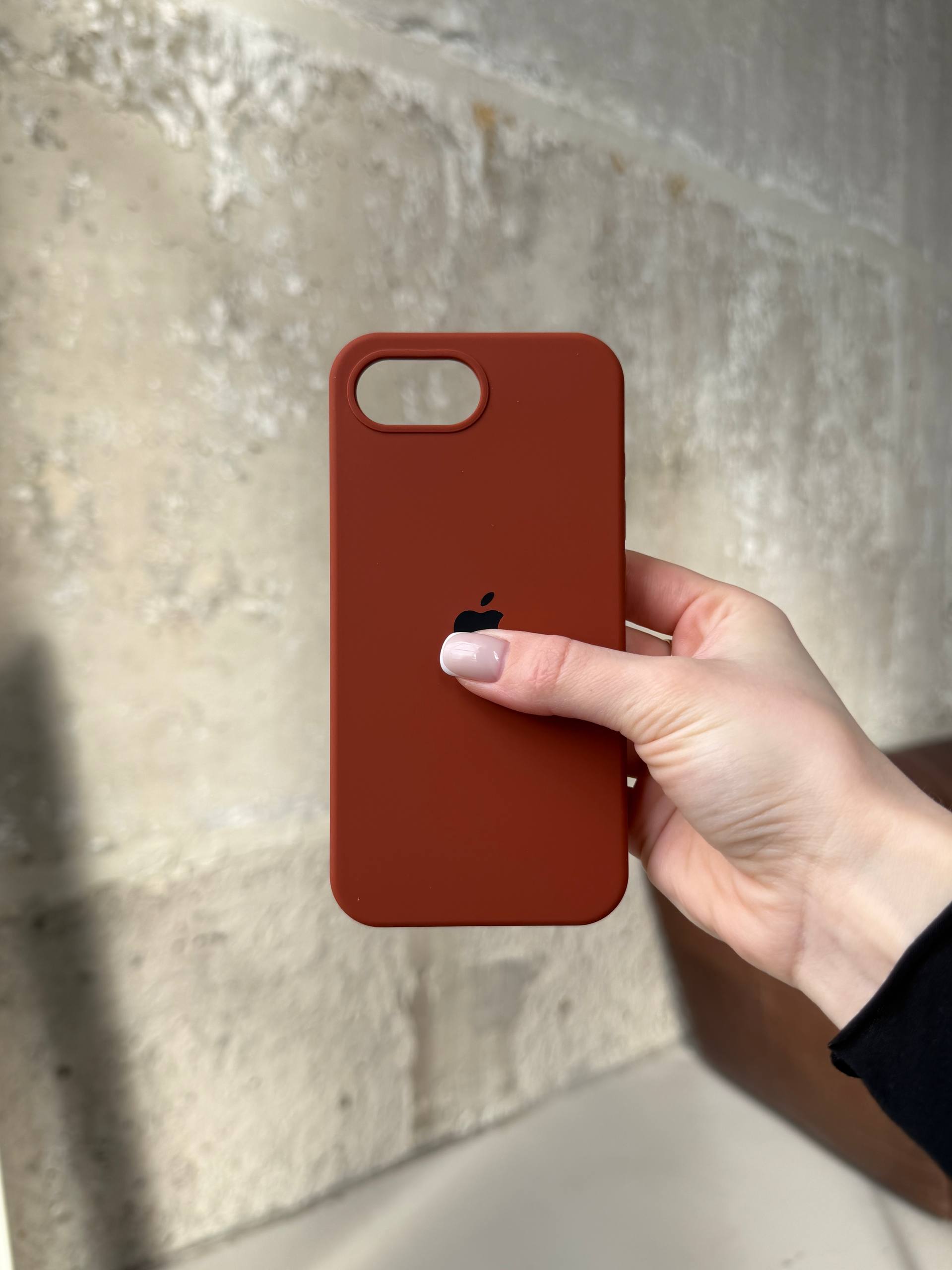 Чохол Silicone case з відкритою камерою на iPhone 16e / 17e Brown (37)