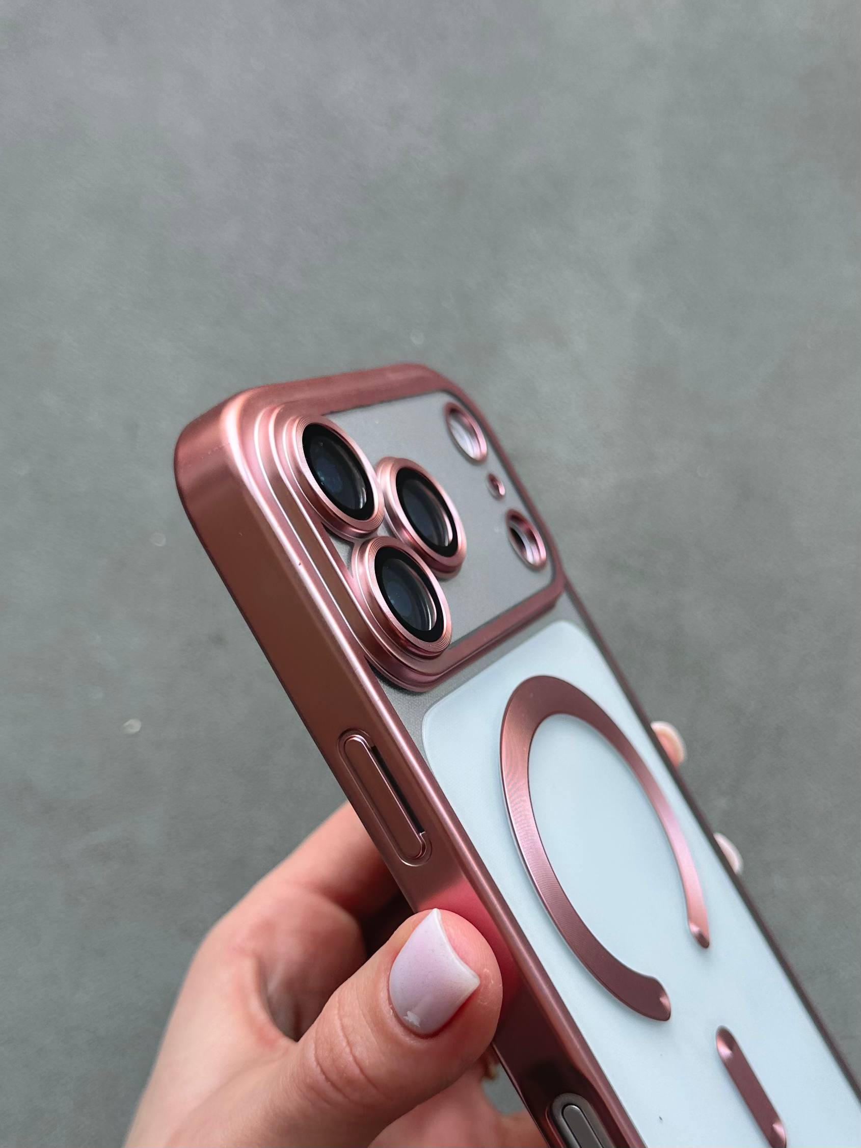 Чехол цветной Shining case с Magsafe на iPhone 17 Pro Pink
