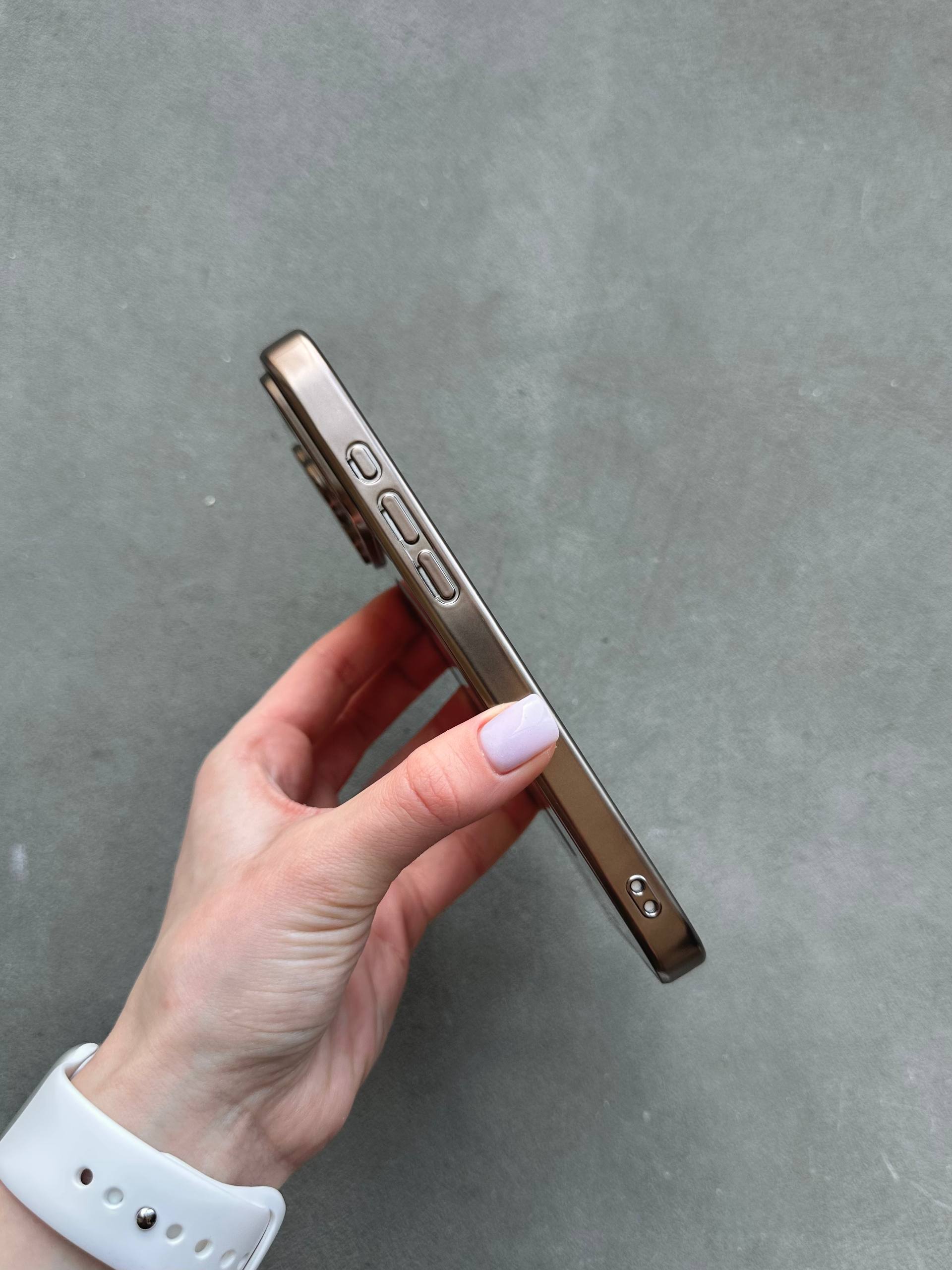 Чехол цветной Shining case с Magsafe на iPhone 17 Pro Max Titan