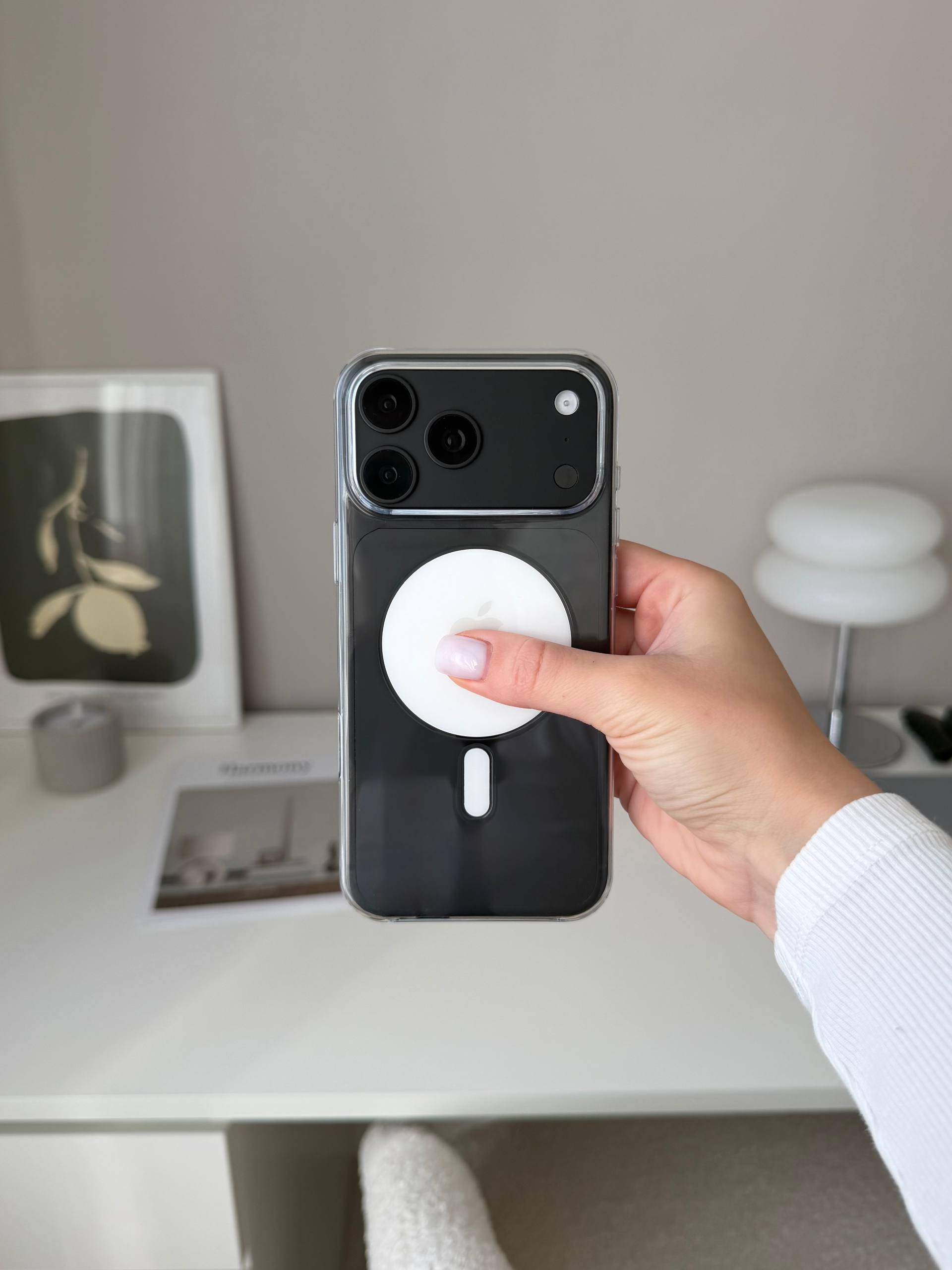 Чехол Clear Case с MagSafe (Camera Control) для Apple iPhone 18 Pro