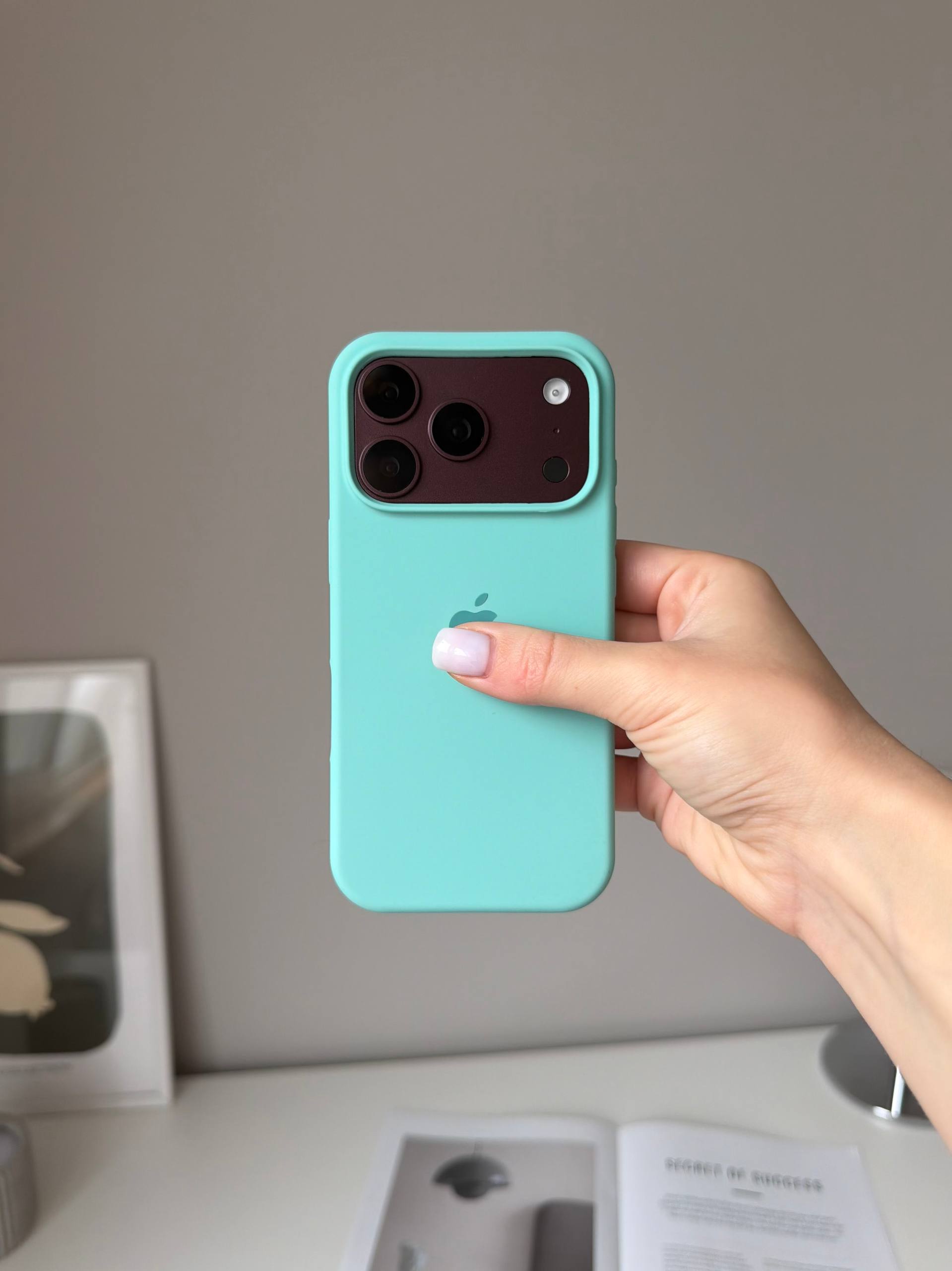 Чехол Silicone case с открытой камерой на iPhone 18 Pro Max Sea Blue (10)