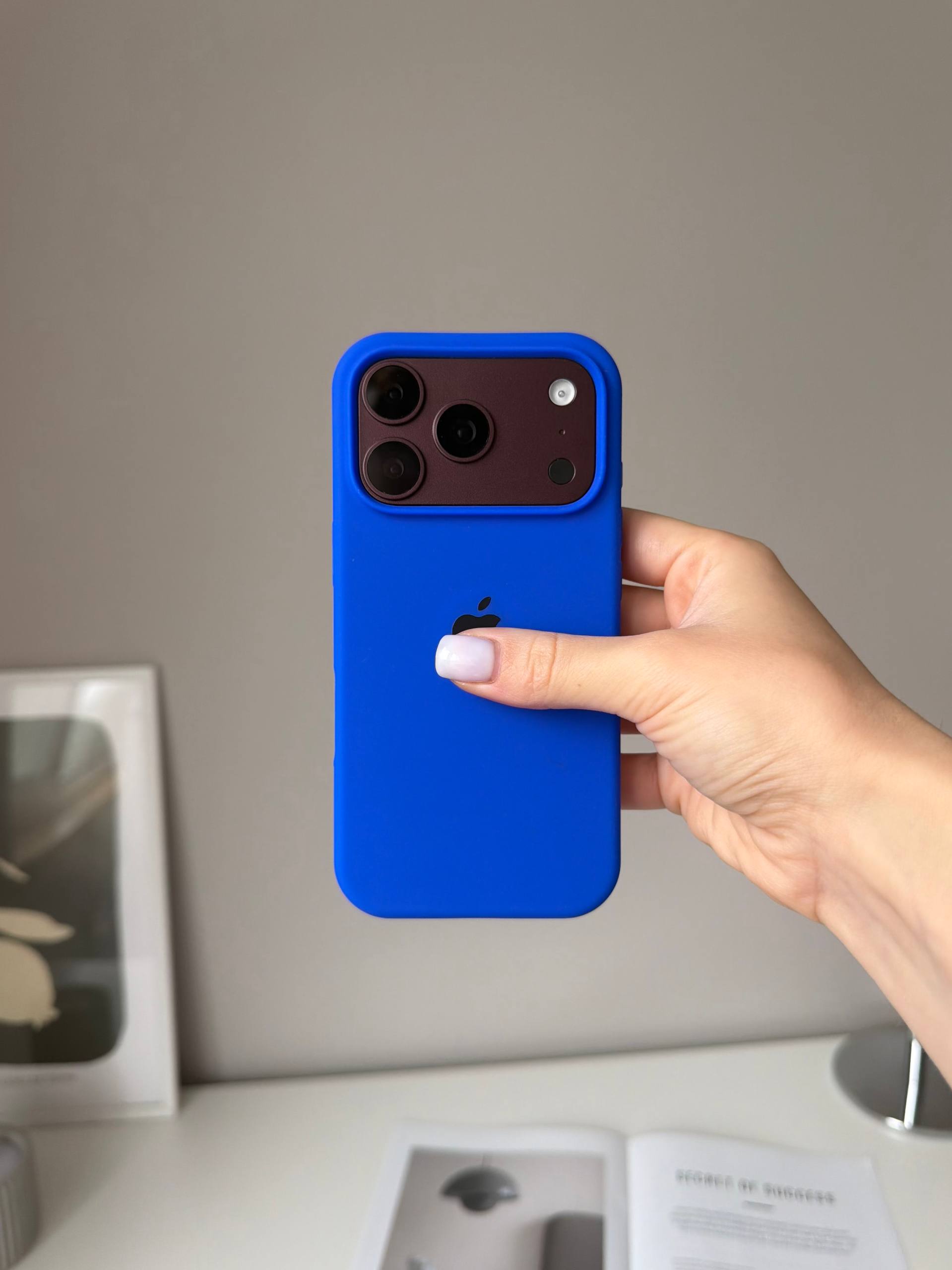 Чохол Silicone case з відкритою камерою на iPhone 18 Pro Max Electric Blue (29)