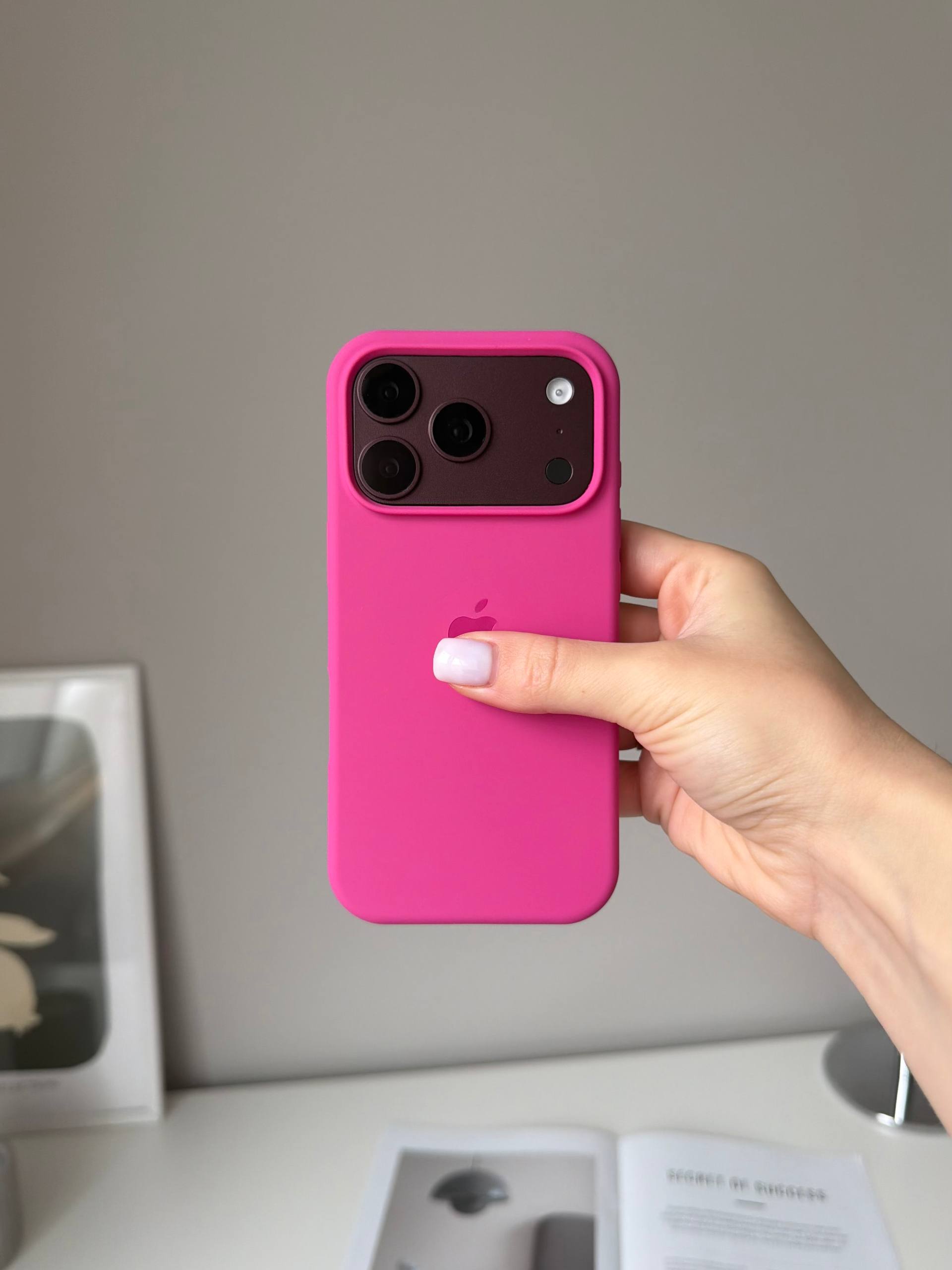 Чохол Silicone case з відкритою камерою на iPhone 18 Pro Max Dragon Fruit (13)