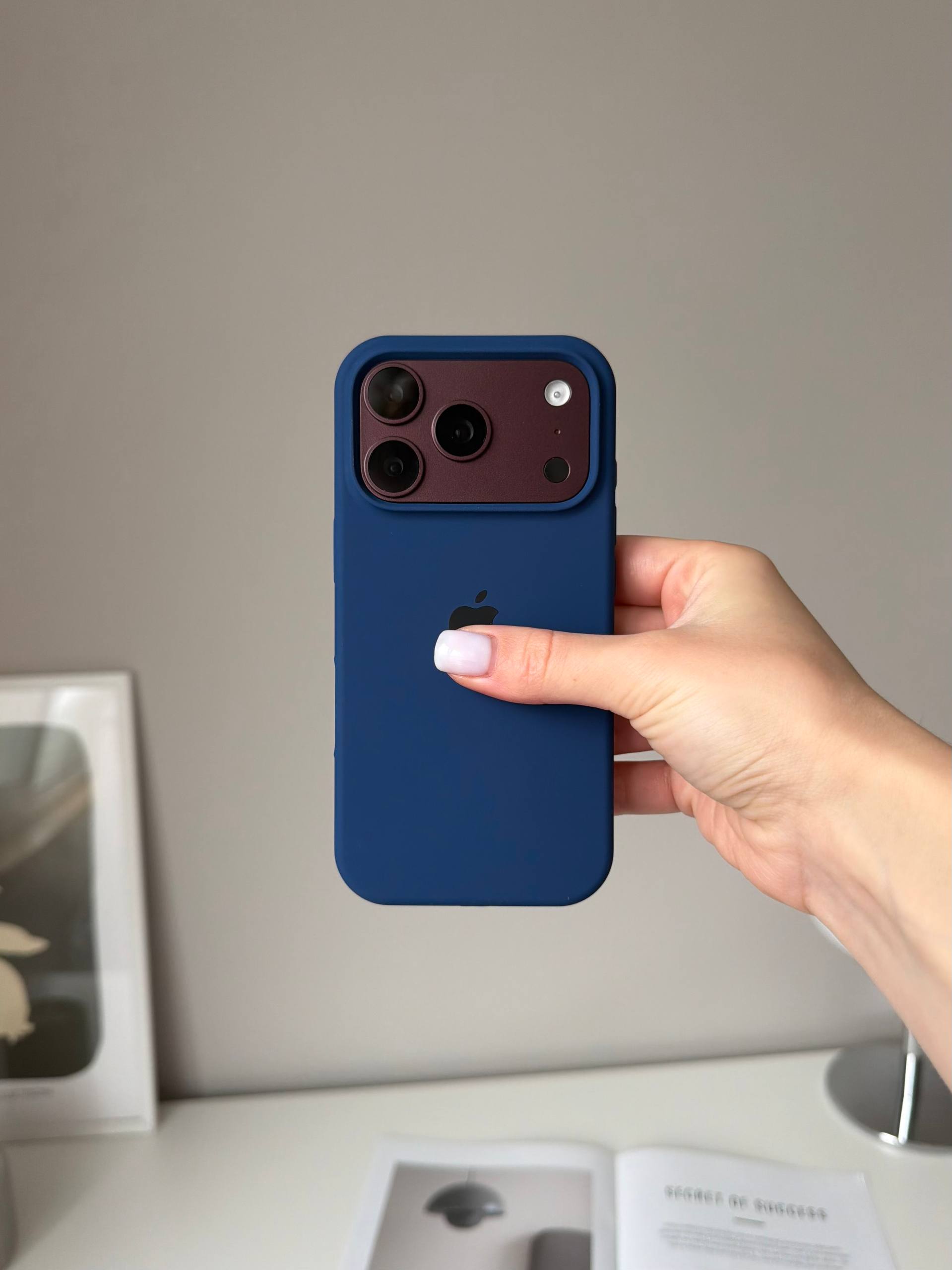 Чохол Silicone case з відкритою камерою на iPhone 18 Pro Max Deep Navy (30)