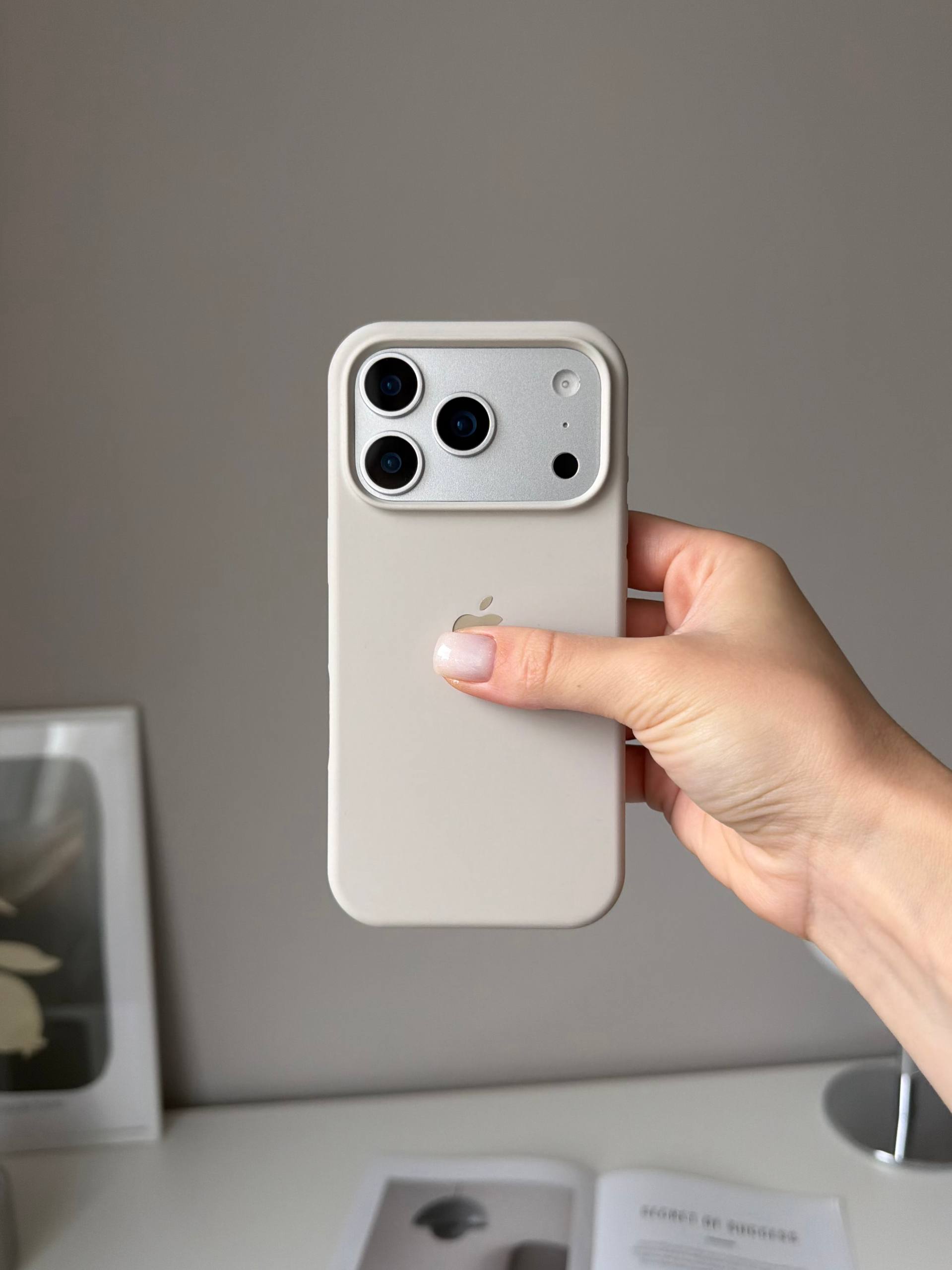Чохол Silicone case з відкритою камерою на iPhone 18 Pro Stone (15)