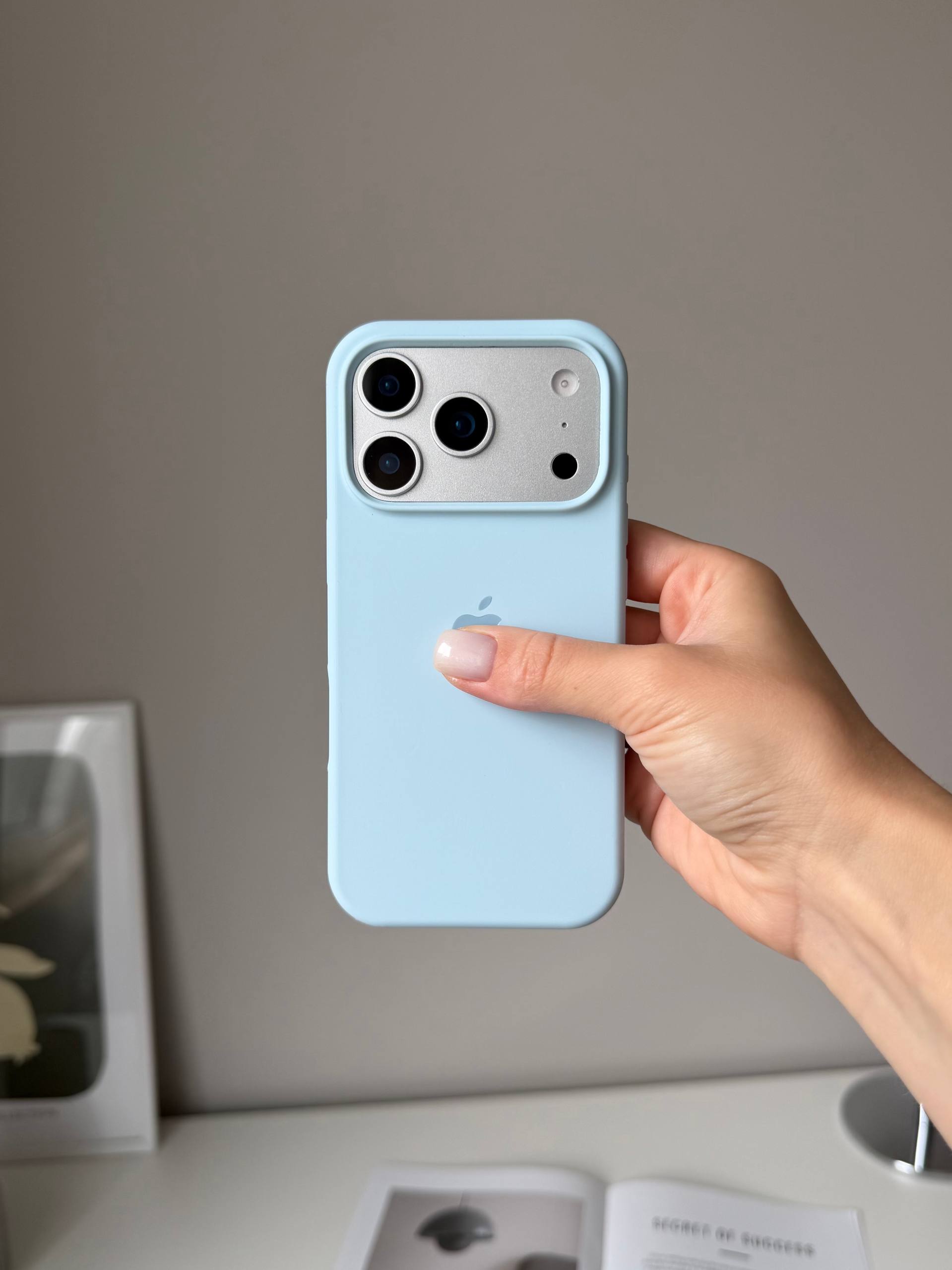 Чохол Silicone case з відкритою камерою на iPhone 18 Pro Sky Blue (33)
