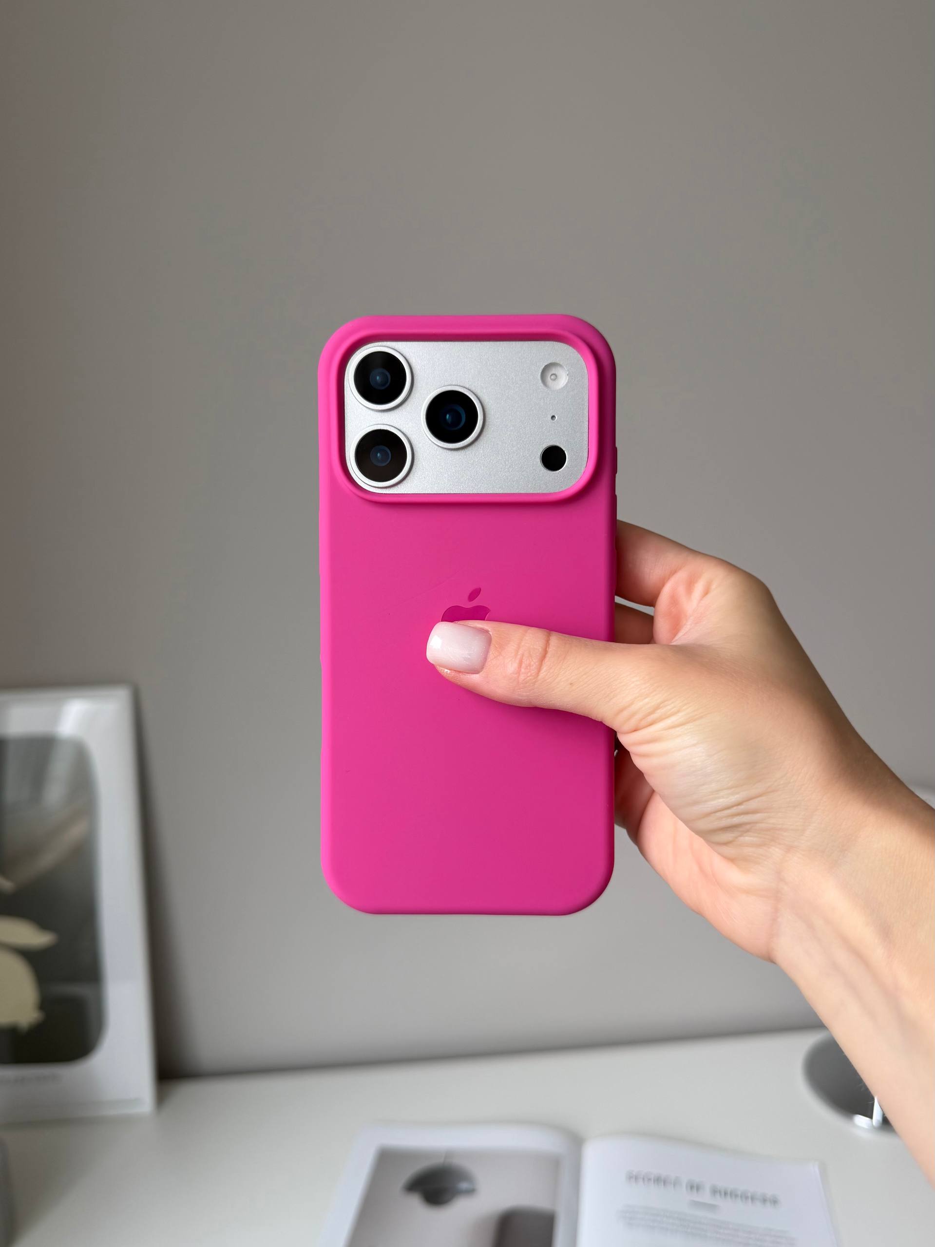 Чохол Silicone case з відкритою камерою на iPhone 18 Pro Max Dragon Fruit (13)