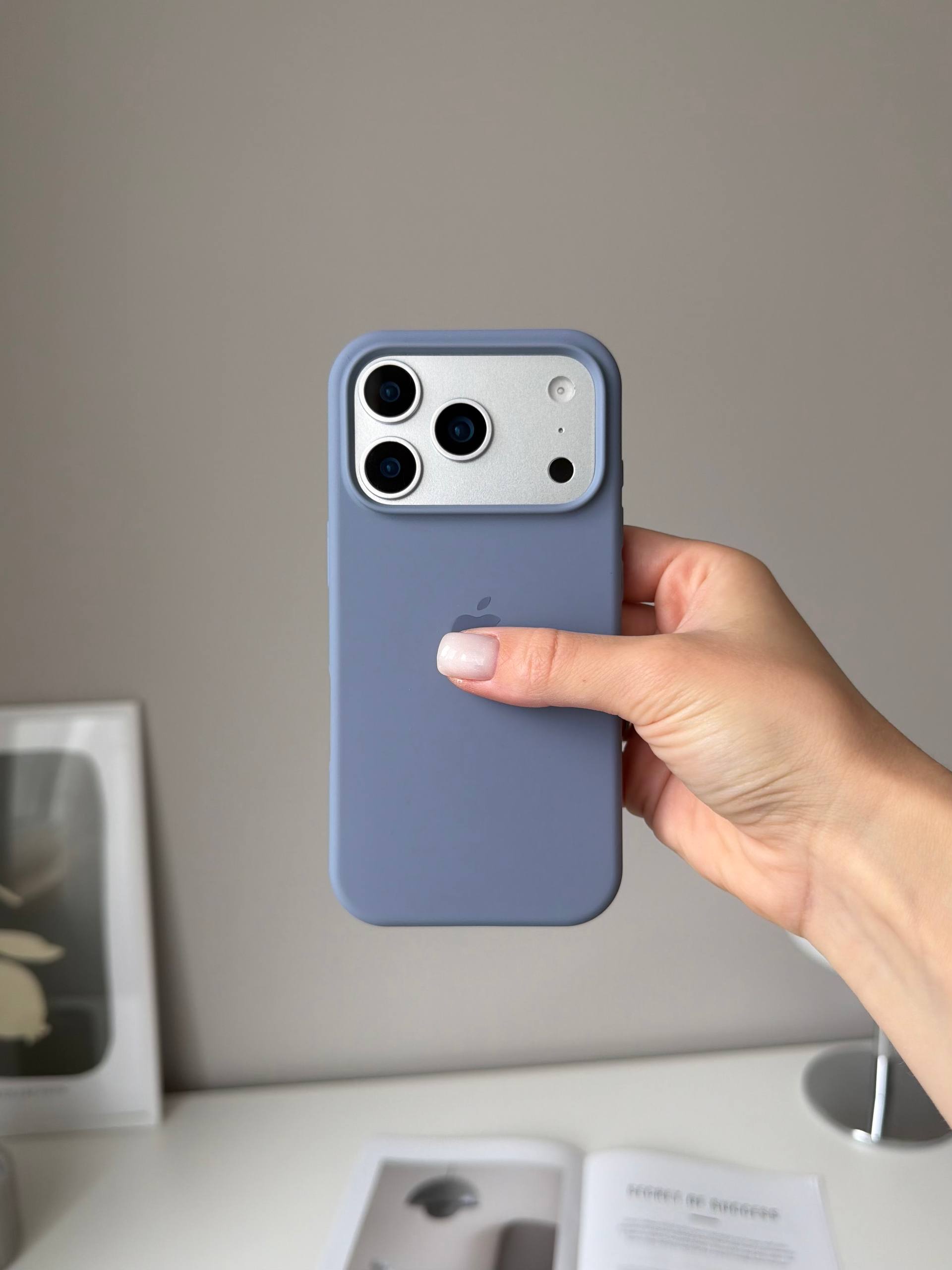 Чохол Silicone case з відкритою камерою на iPhone 18 Pro Max Lavander Grey (17)