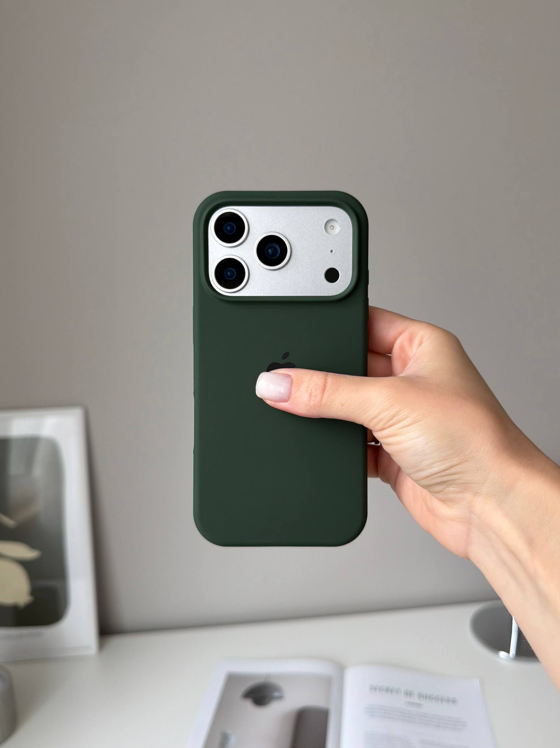 Чохол Silicone case з відкритою камерою на iPhone 18 Pro Max Cyprus Green (28)