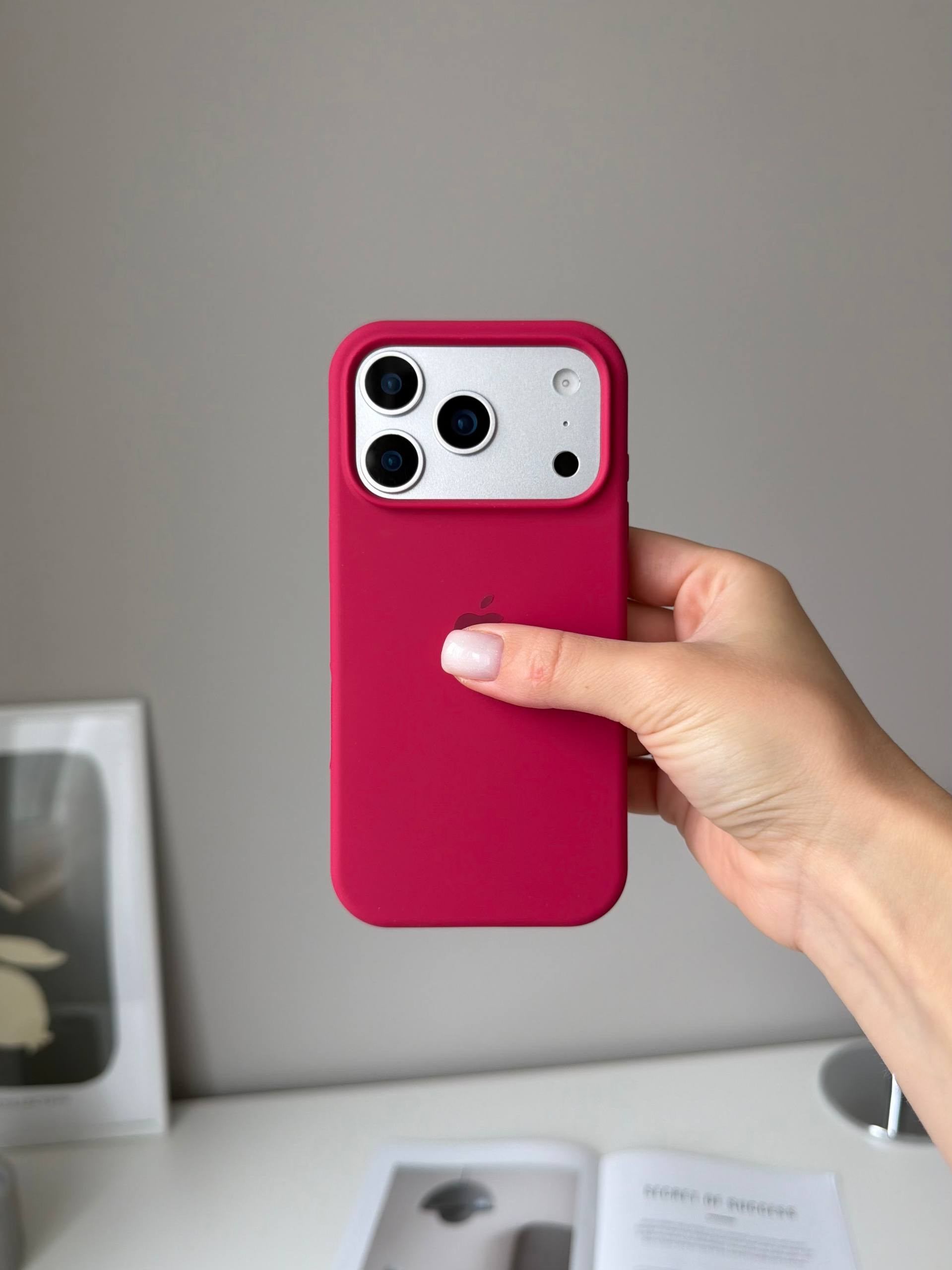 Чохол Silicone case з відкритою камерою на iPhone 18 Pro Wine Red (02)