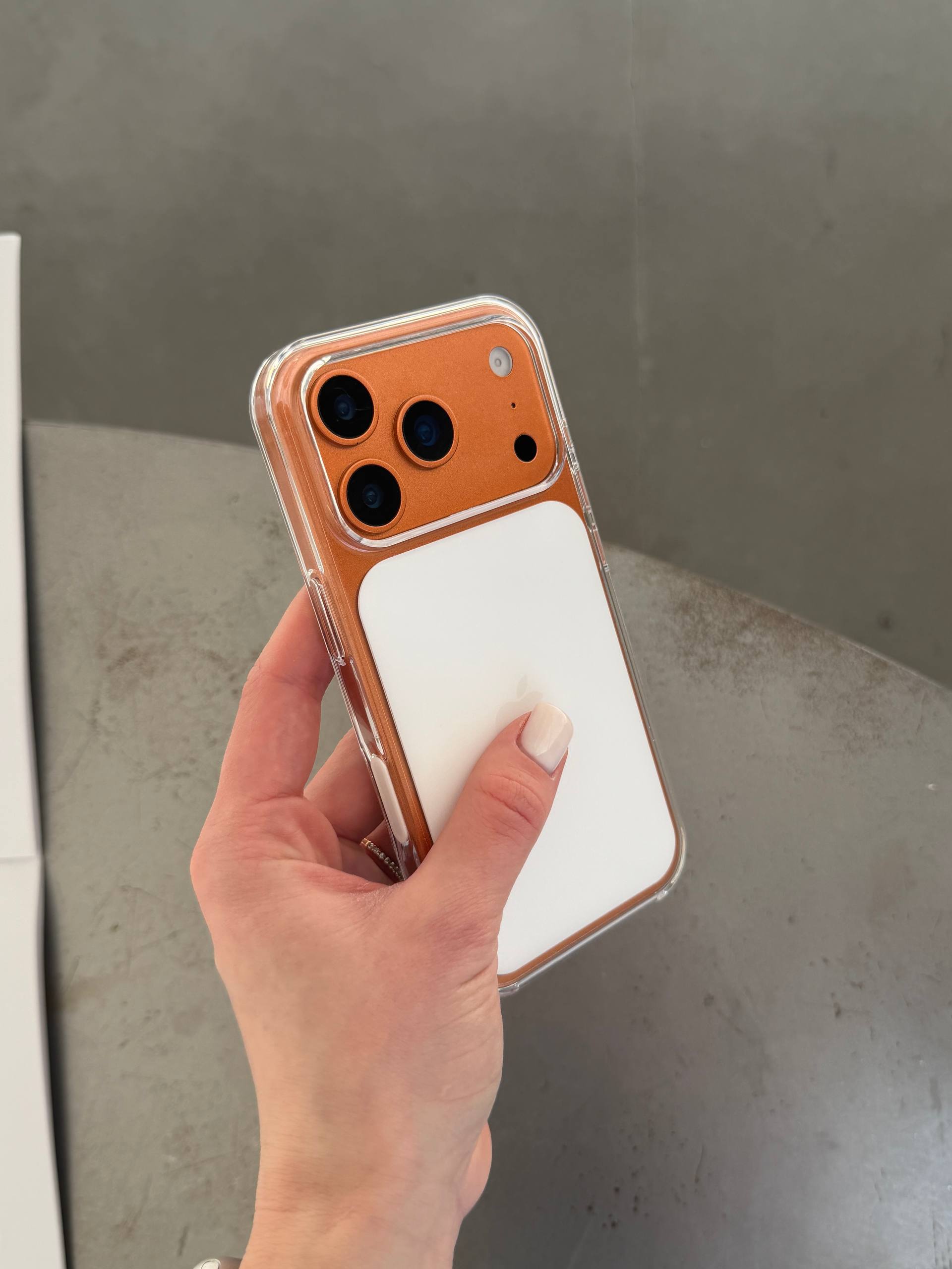 Чохол Clear Case з MagSafe (Camera Control) для Apple iPhone 17 Pro