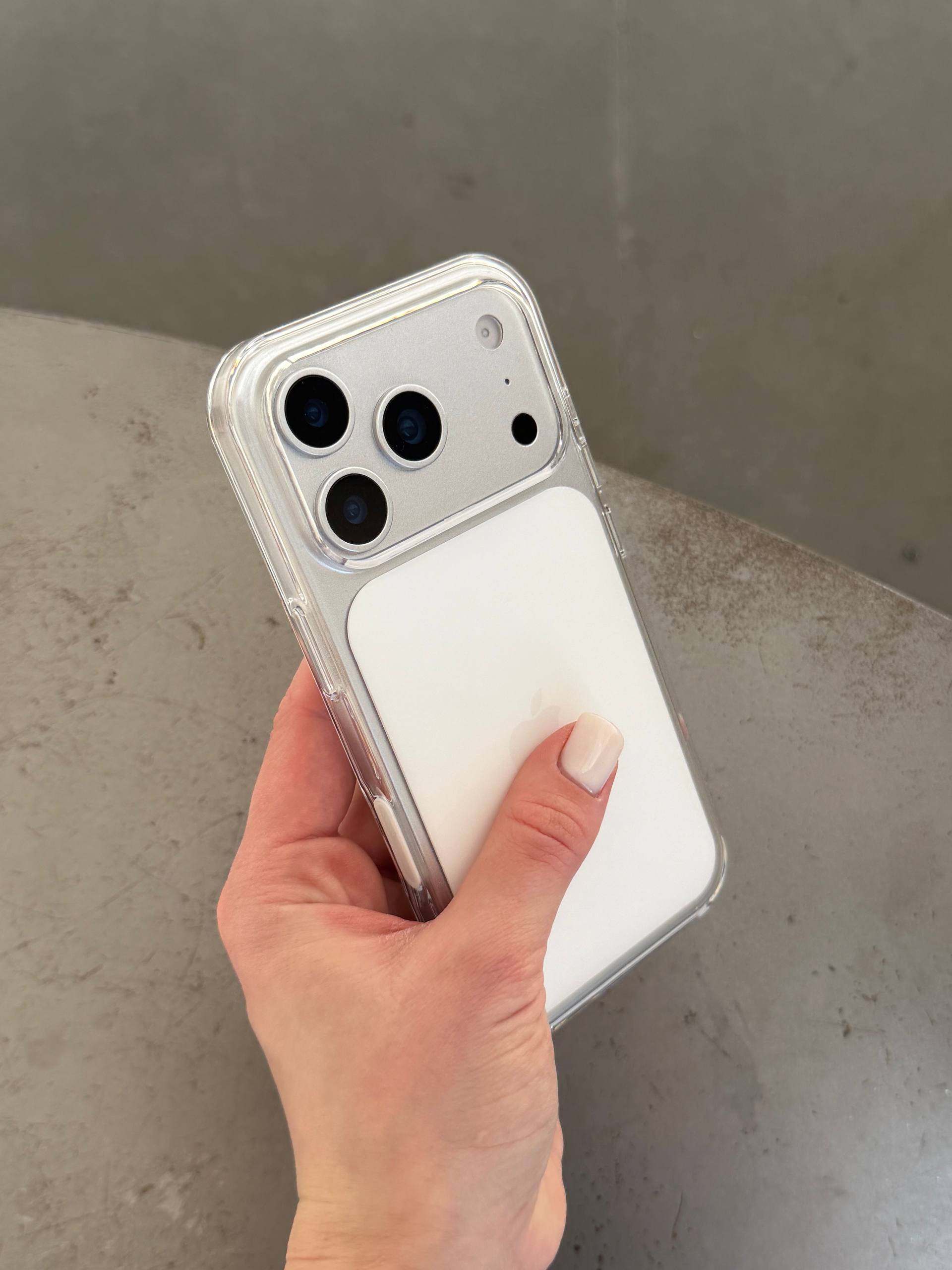 Чехол Clear Case с MagSafe (Camera Control) для Apple iPhone 17 Pro Max