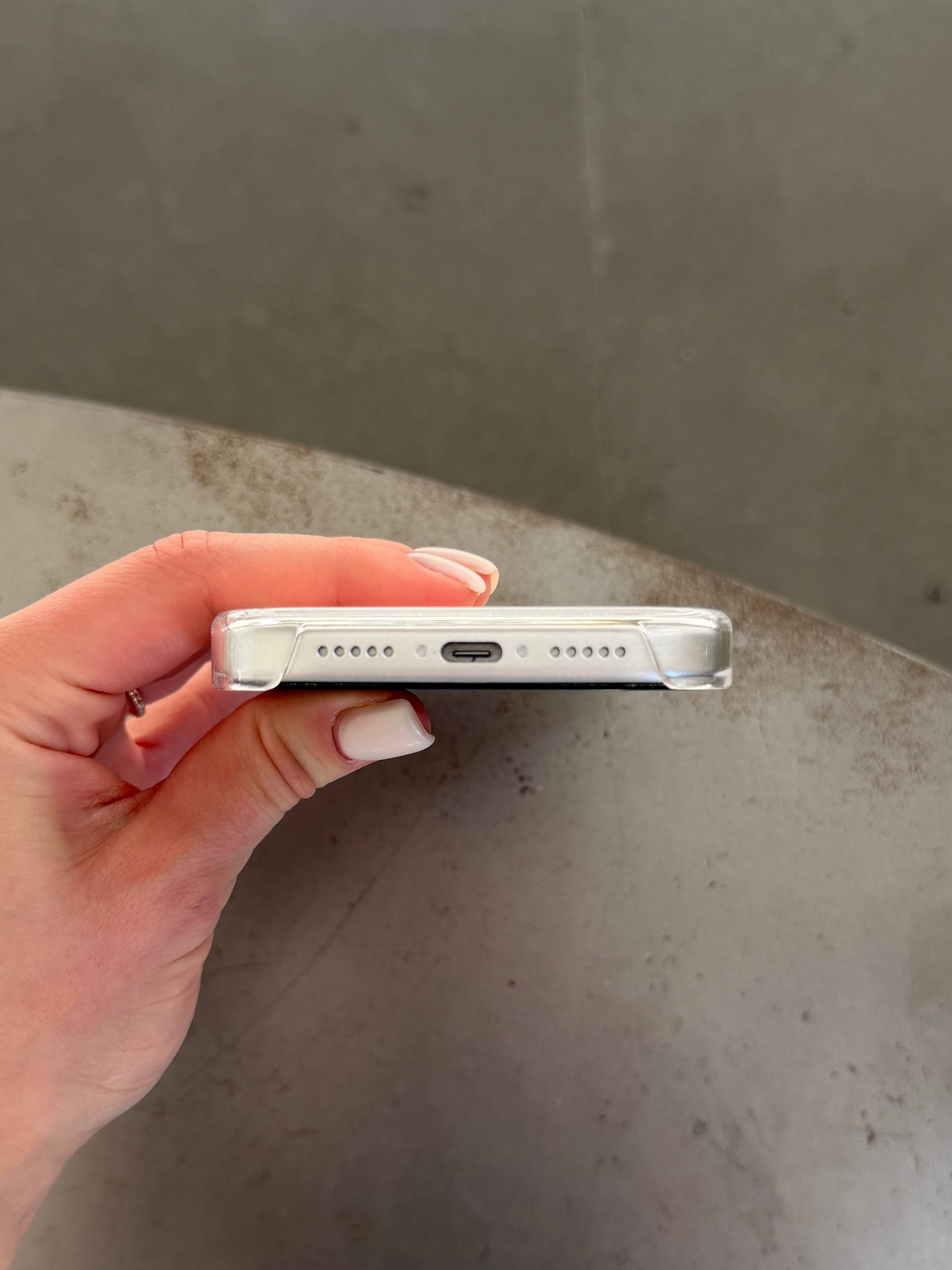 Чехол Clear Case с MagSafe (Camera Control) для Apple iPhone 17 Pro Max