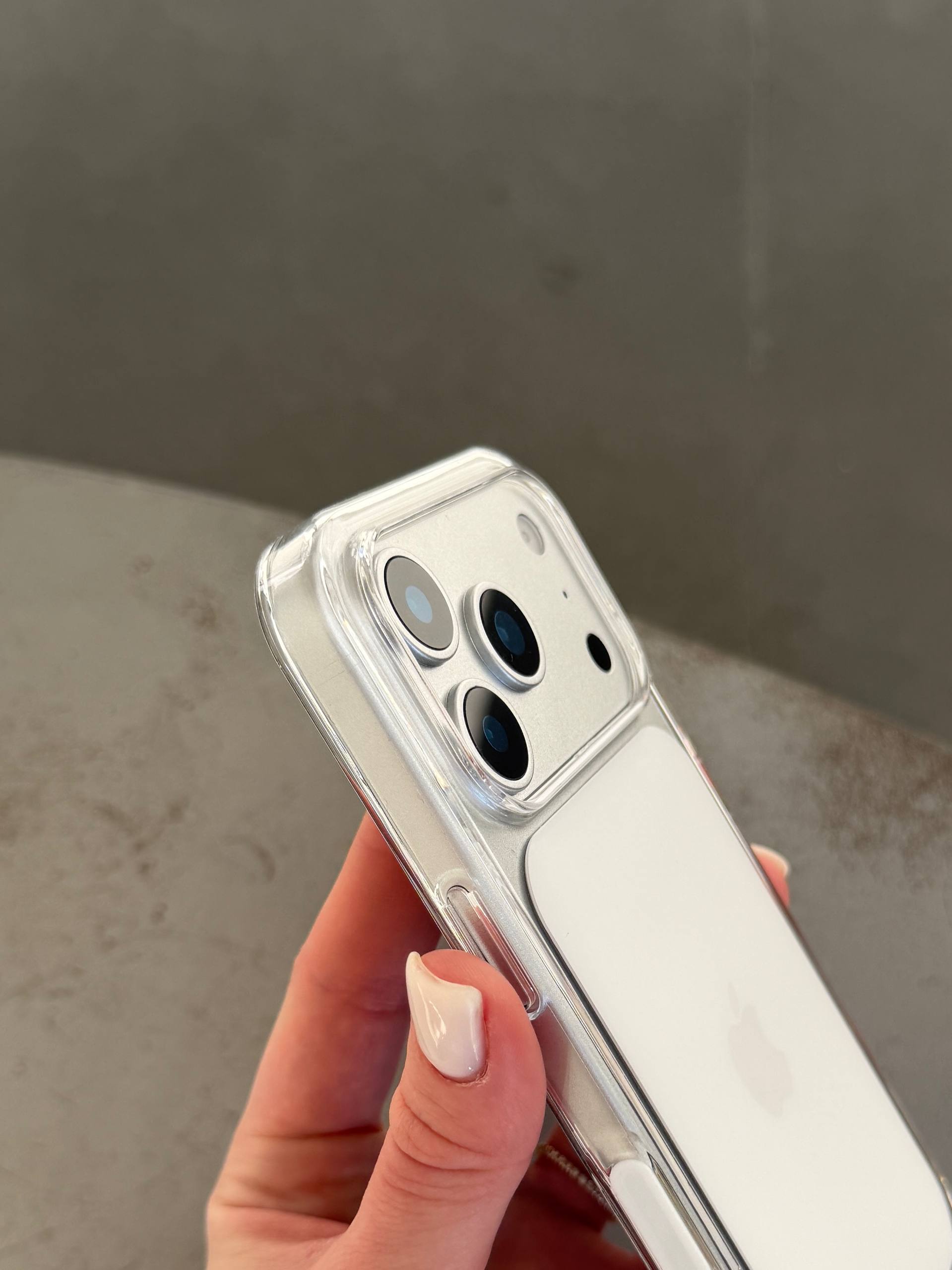 Чехол Clear Case с MagSafe (Camera Control) для Apple iPhone 17 Pro Max