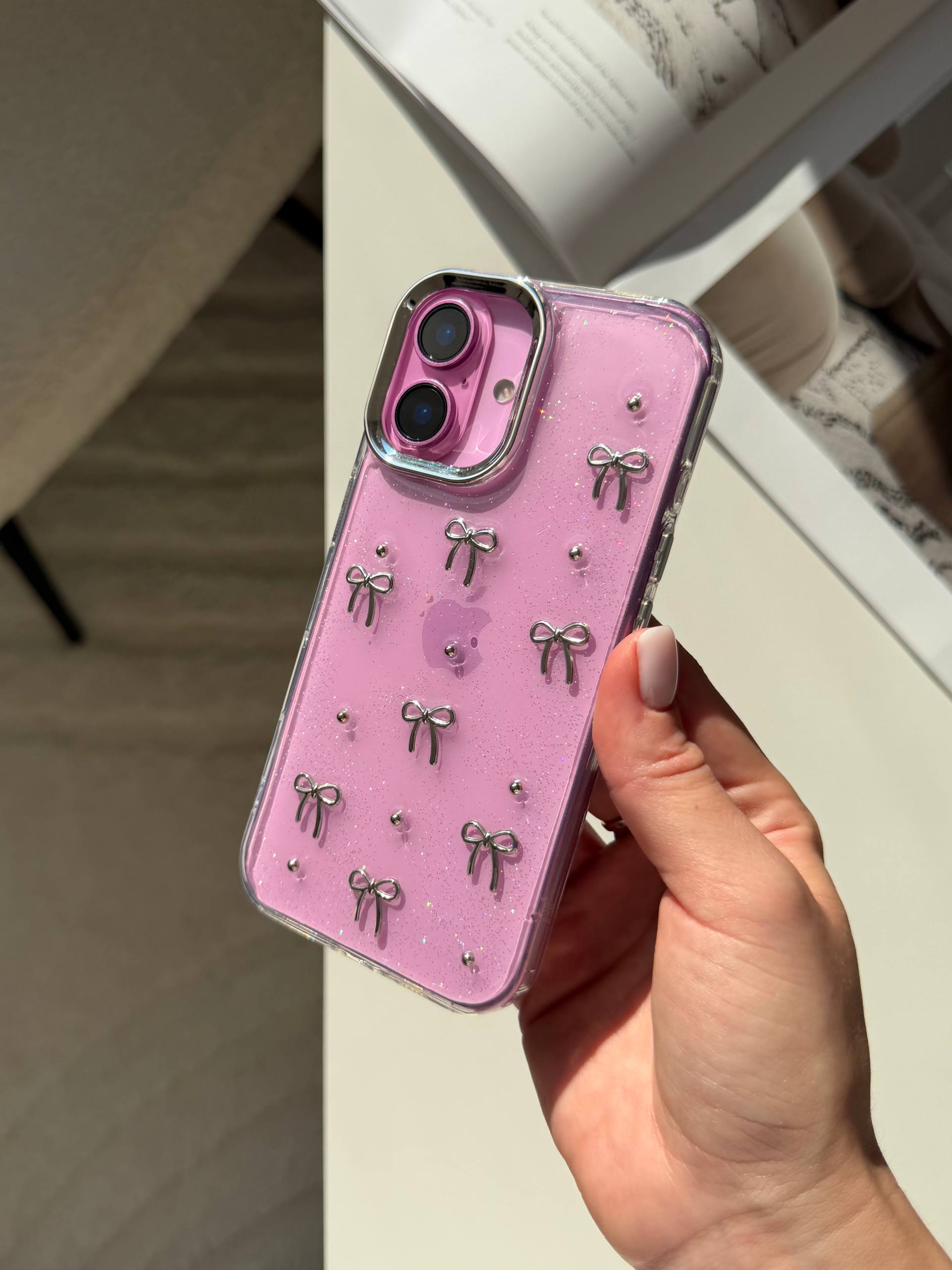 Чехол прозрачный Bow Case с бантиками на iPhone 16