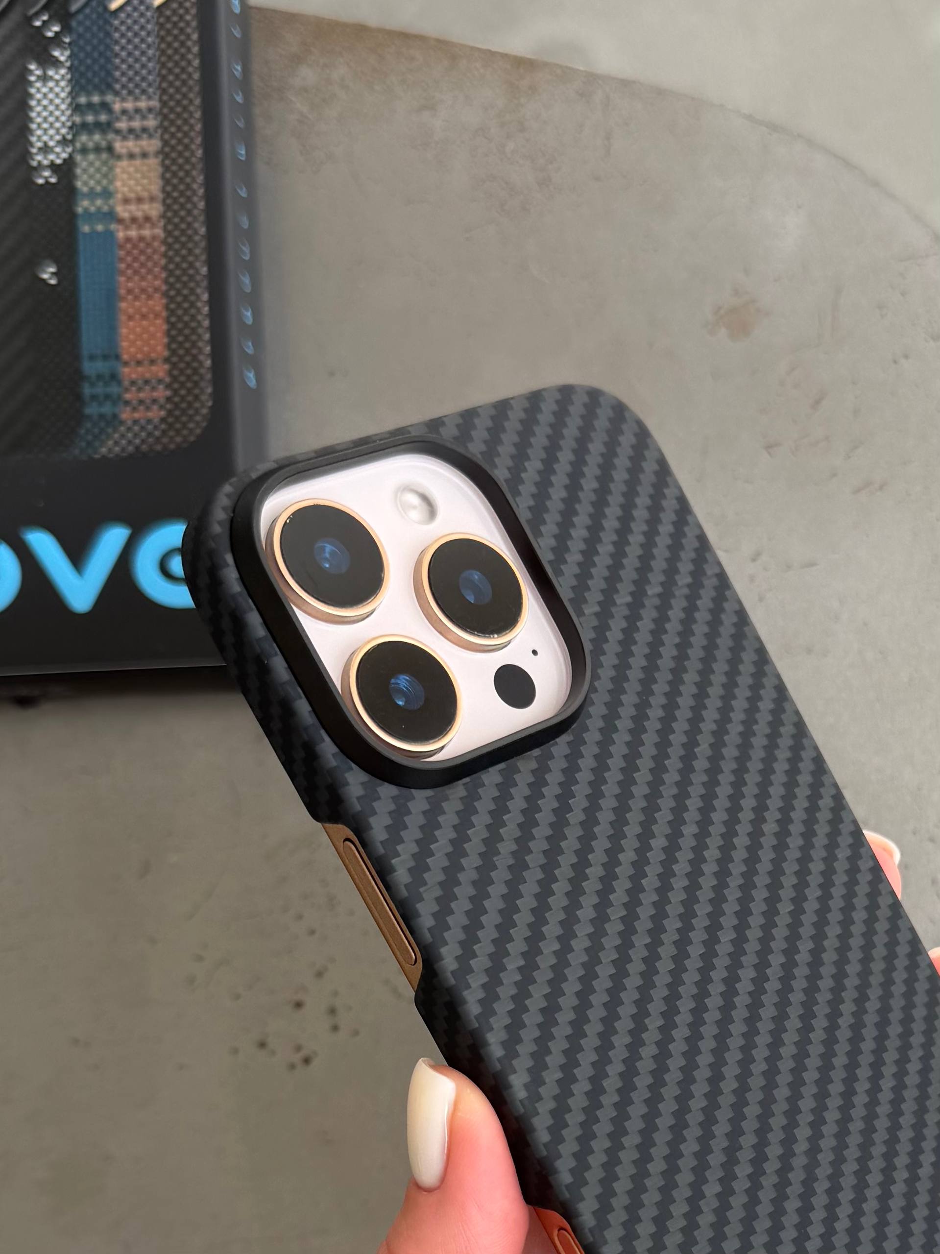Чехол Proove Carbon Slim с MagSafe для iPhone 16 Pro Black